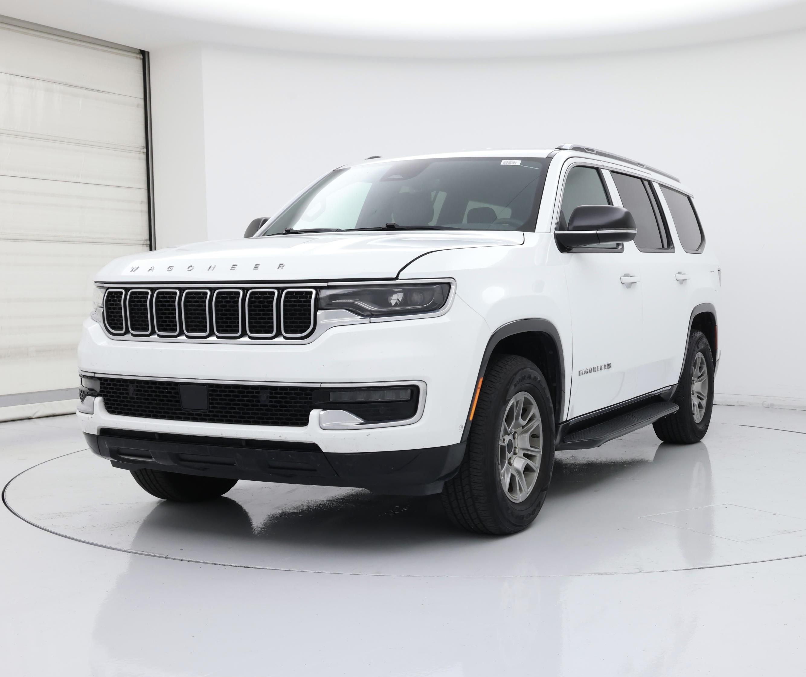 Thumbnail: 2023 Jeep Wagoneer - 4