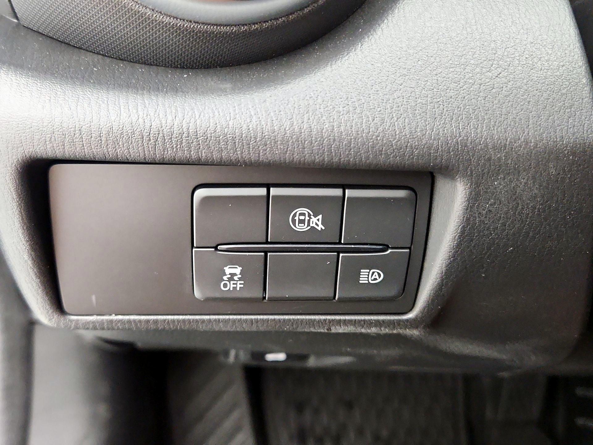 Thumbnail: 2025 Mazda MX-5 Miata - 13