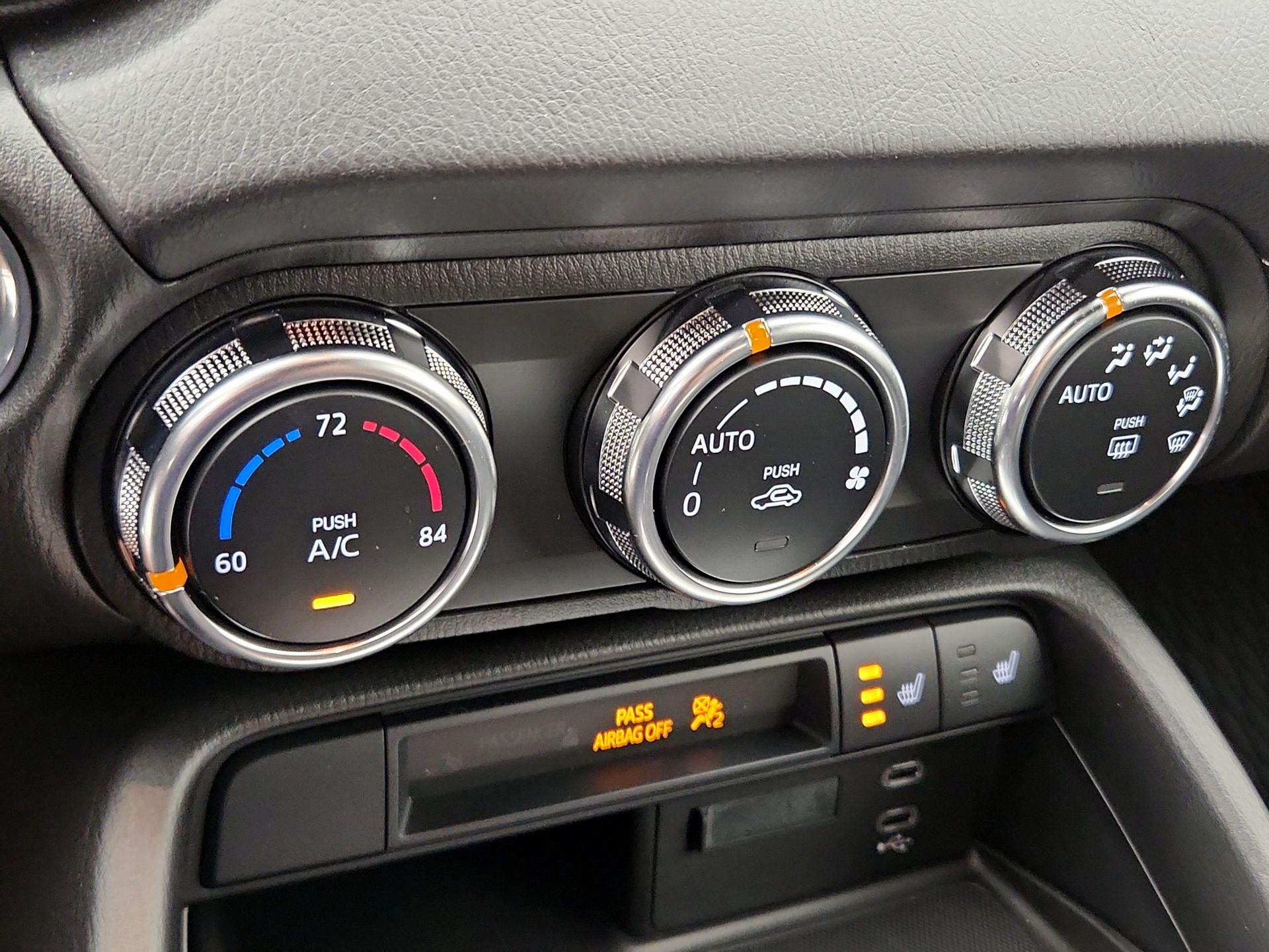 Thumbnail: 2025 Mazda MX-5 Miata - 17