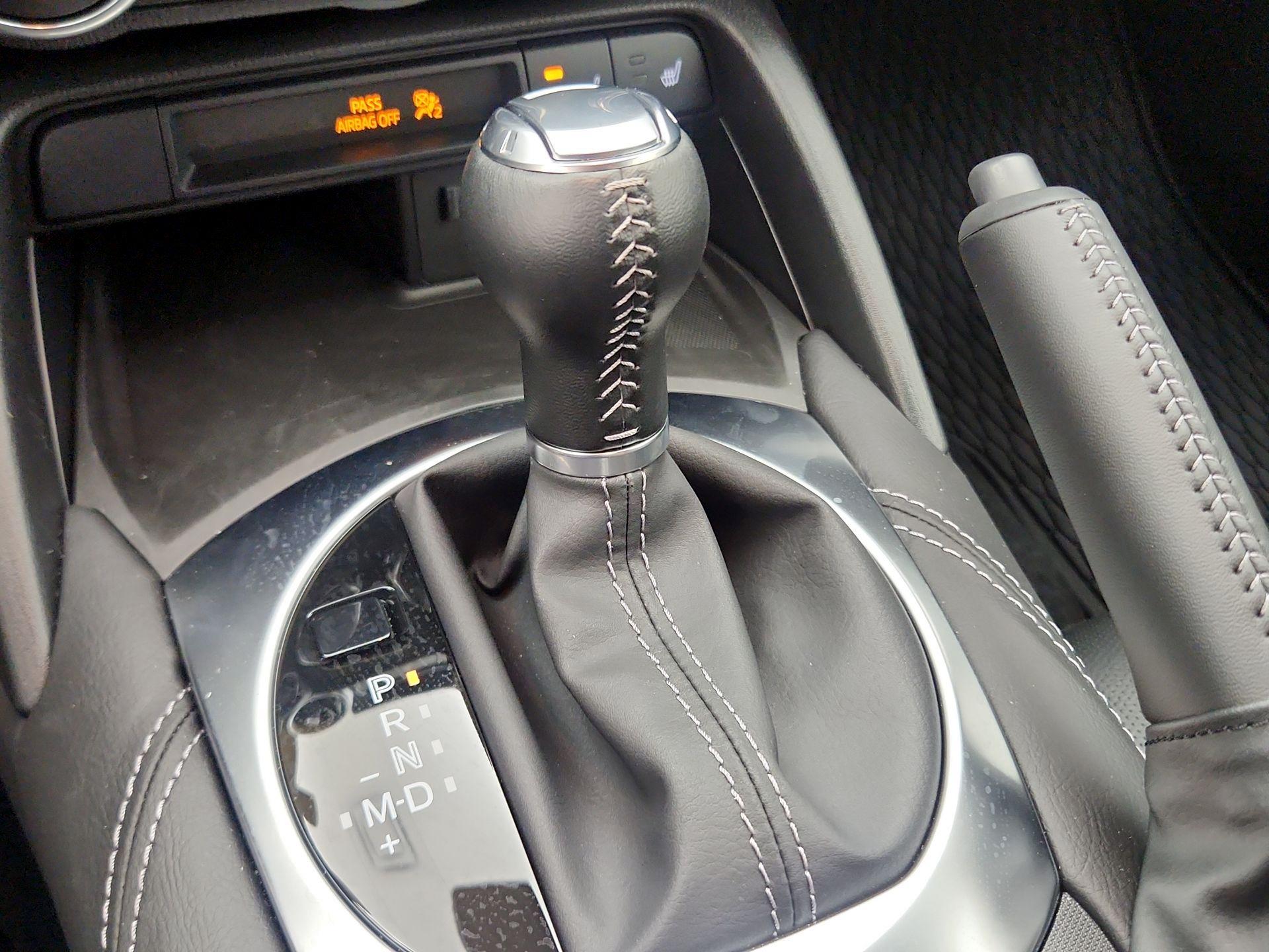 Thumbnail: 2025 Mazda MX-5 Miata - 18