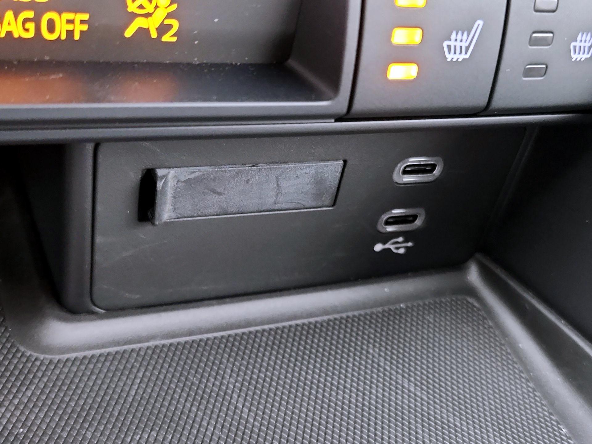 Thumbnail: 2025 Mazda MX-5 Miata - 19