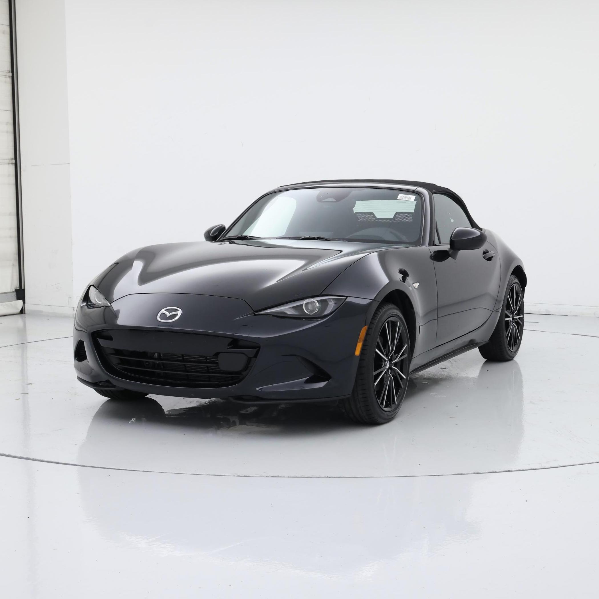 Thumbnail: 2025 Mazda MX-5 Miata - 4