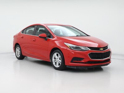 Red 2017 Chevrolet Cruze LT