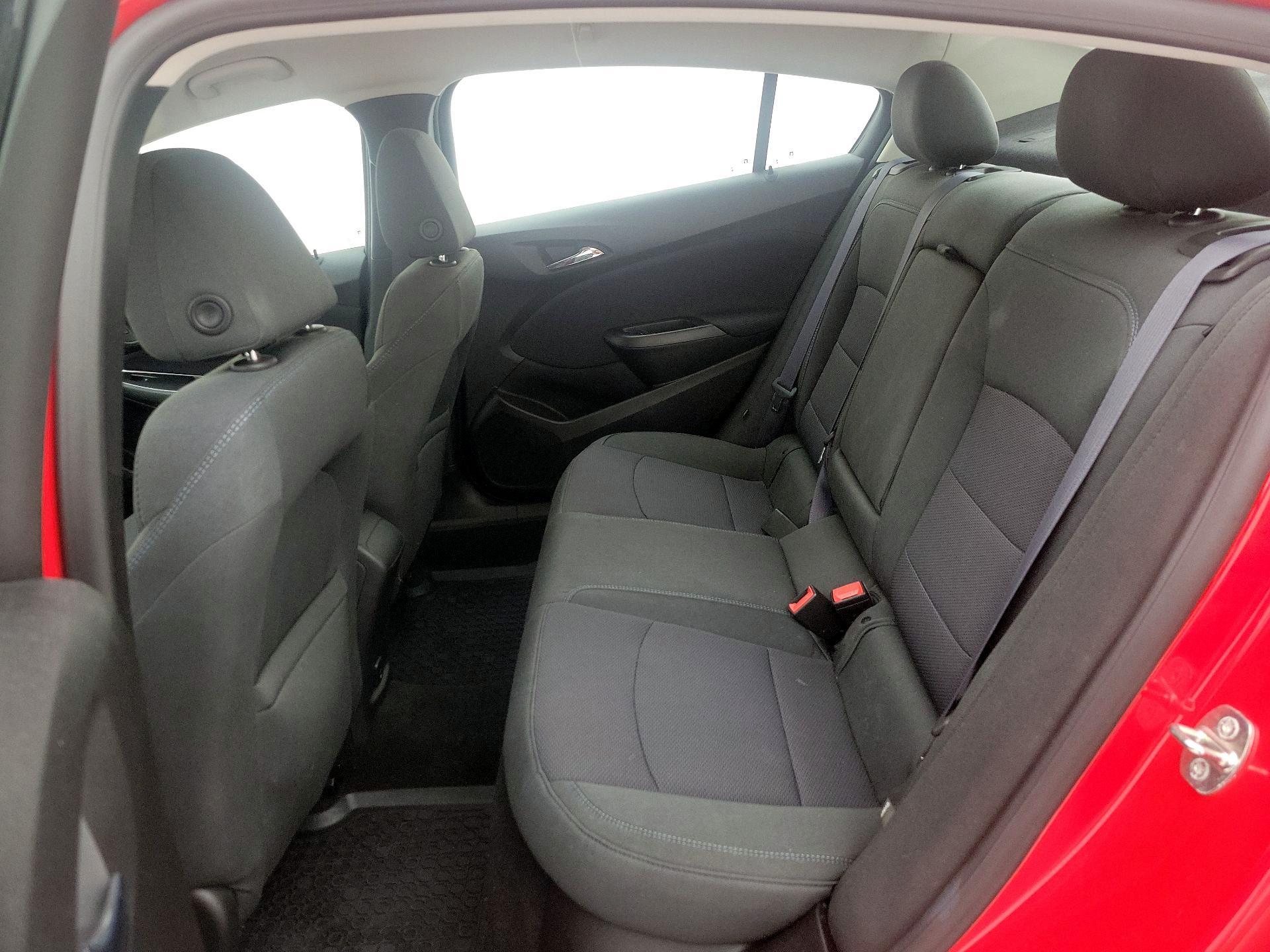 Thumbnail: 2017 Chevrolet Cruze - 19