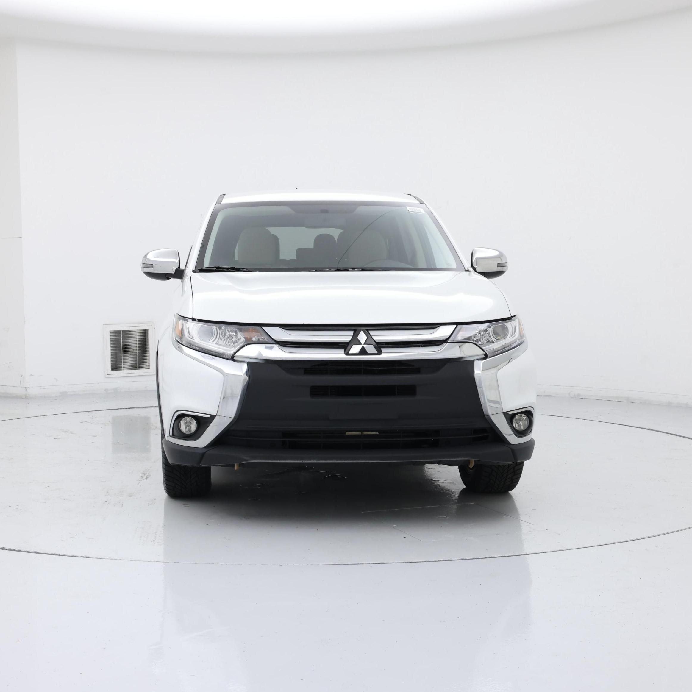 Thumbnail: 2016 Mitsubishi Outlander - 5