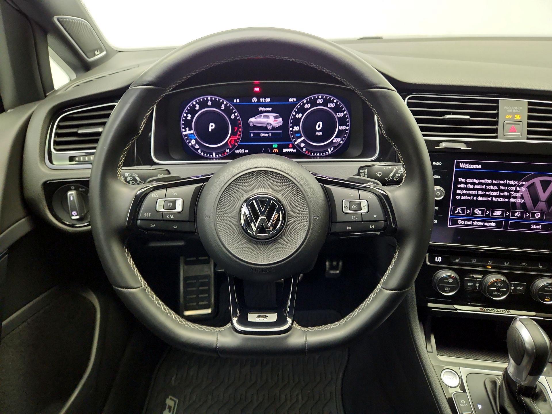 Thumbnail: 2018 Volkswagen Golf - 10