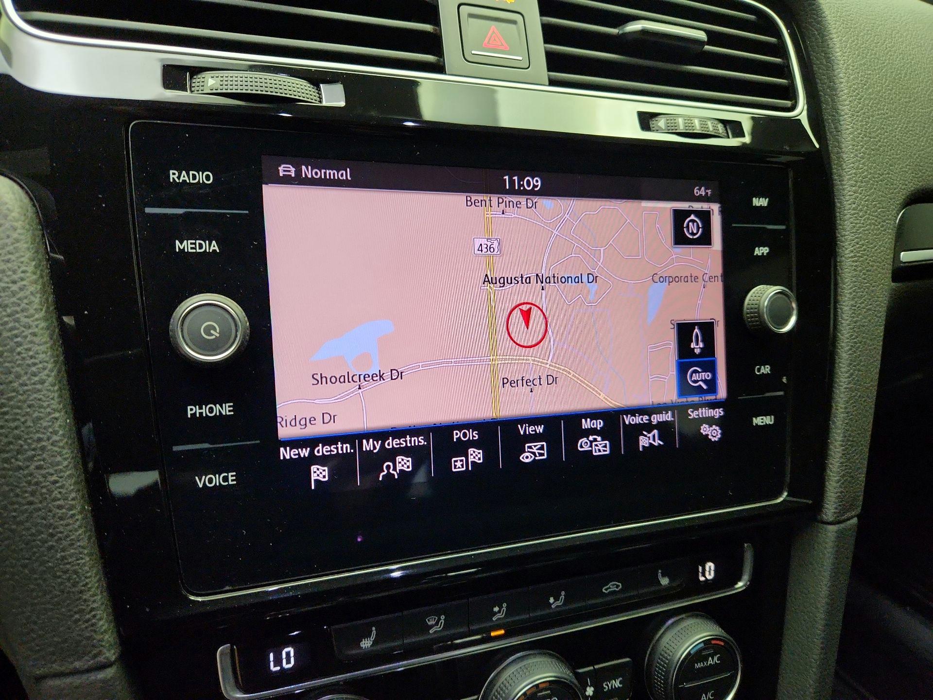 Thumbnail: 2018 Volkswagen Golf - 14