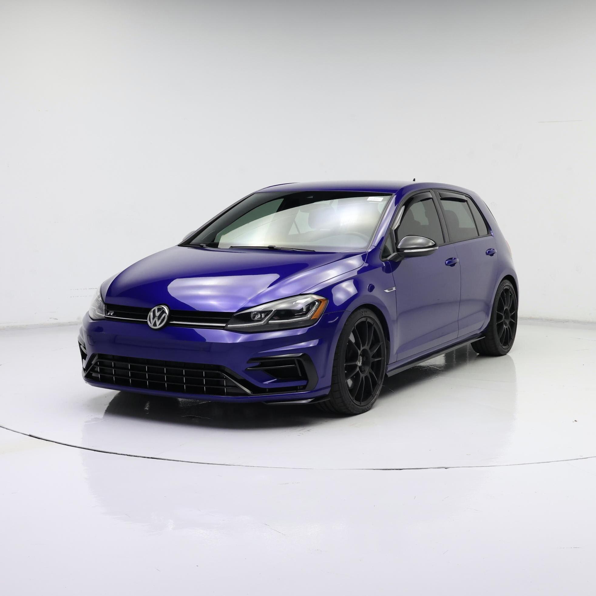 Thumbnail: 2018 Volkswagen Golf - 4