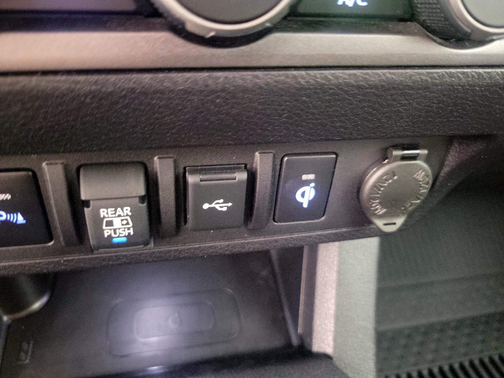 Thumbnail: 2022 Toyota Tacoma - 19