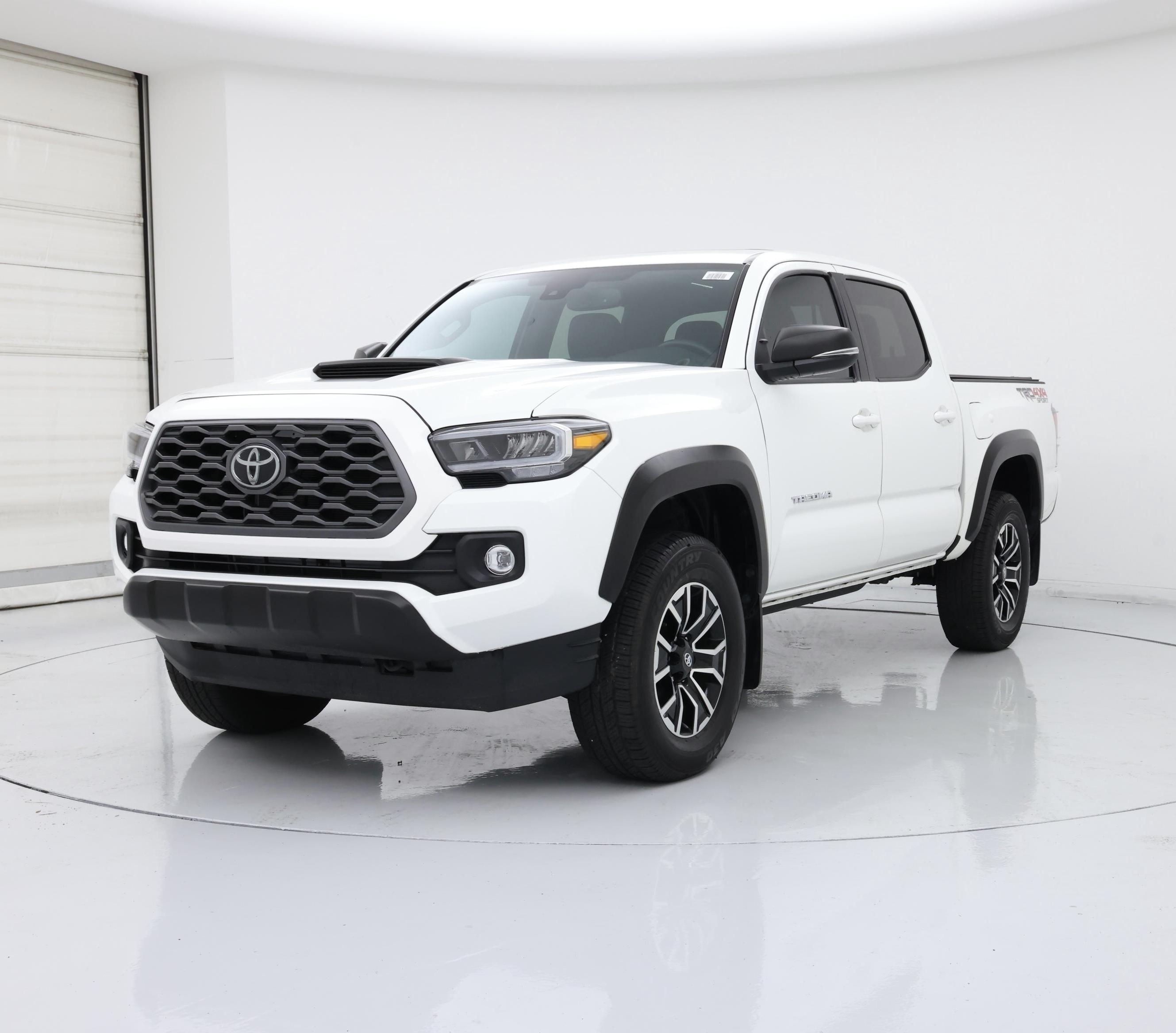 Thumbnail: 2022 Toyota Tacoma - 4