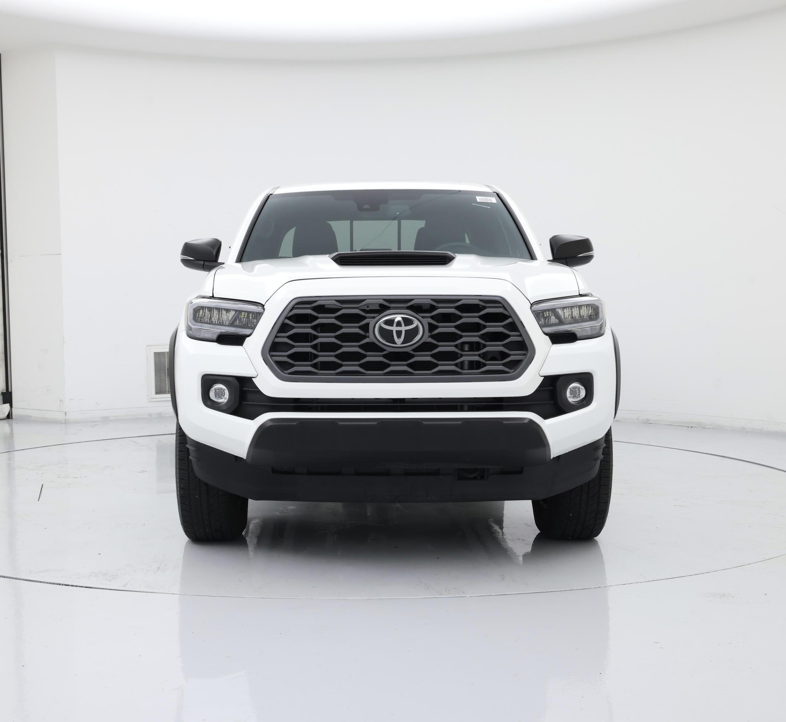 Thumbnail: 2022 Toyota Tacoma - 5