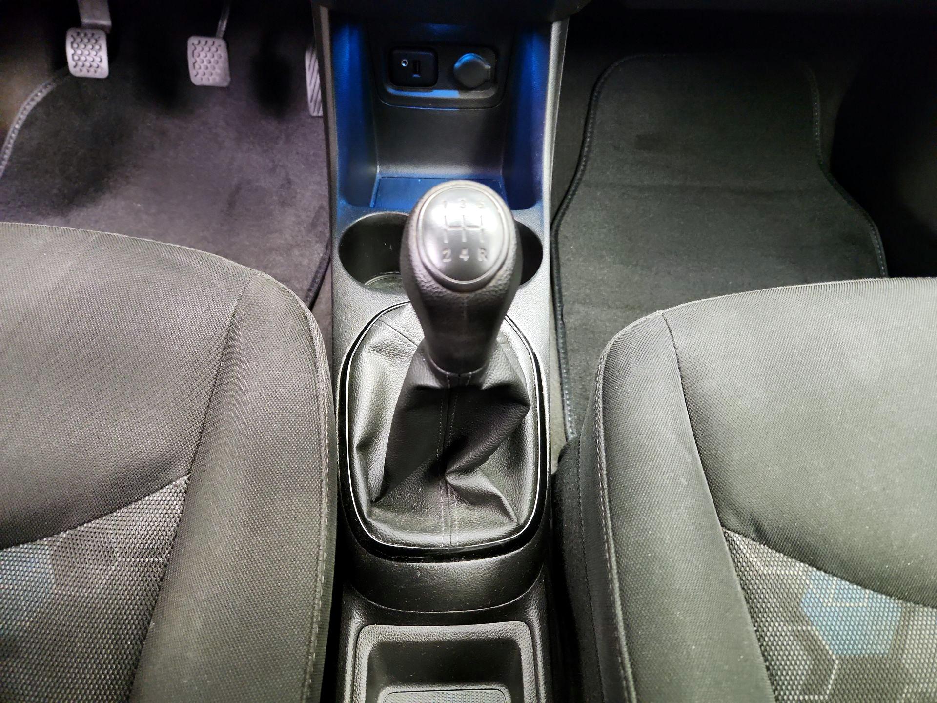 Thumbnail: 2016 Chevrolet Spark - 17