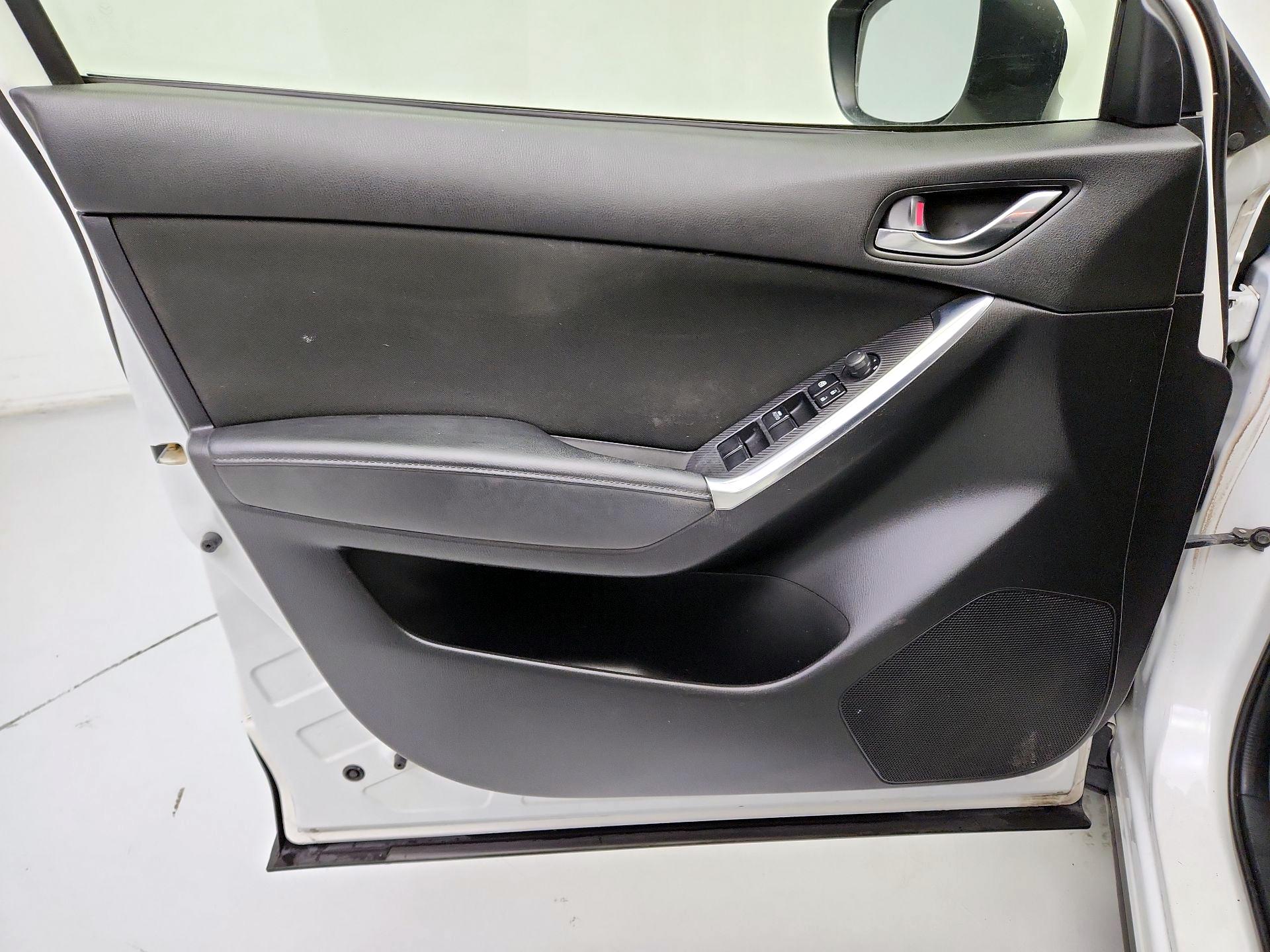 Thumbnail: 2016 Mazda CX-5 - 12