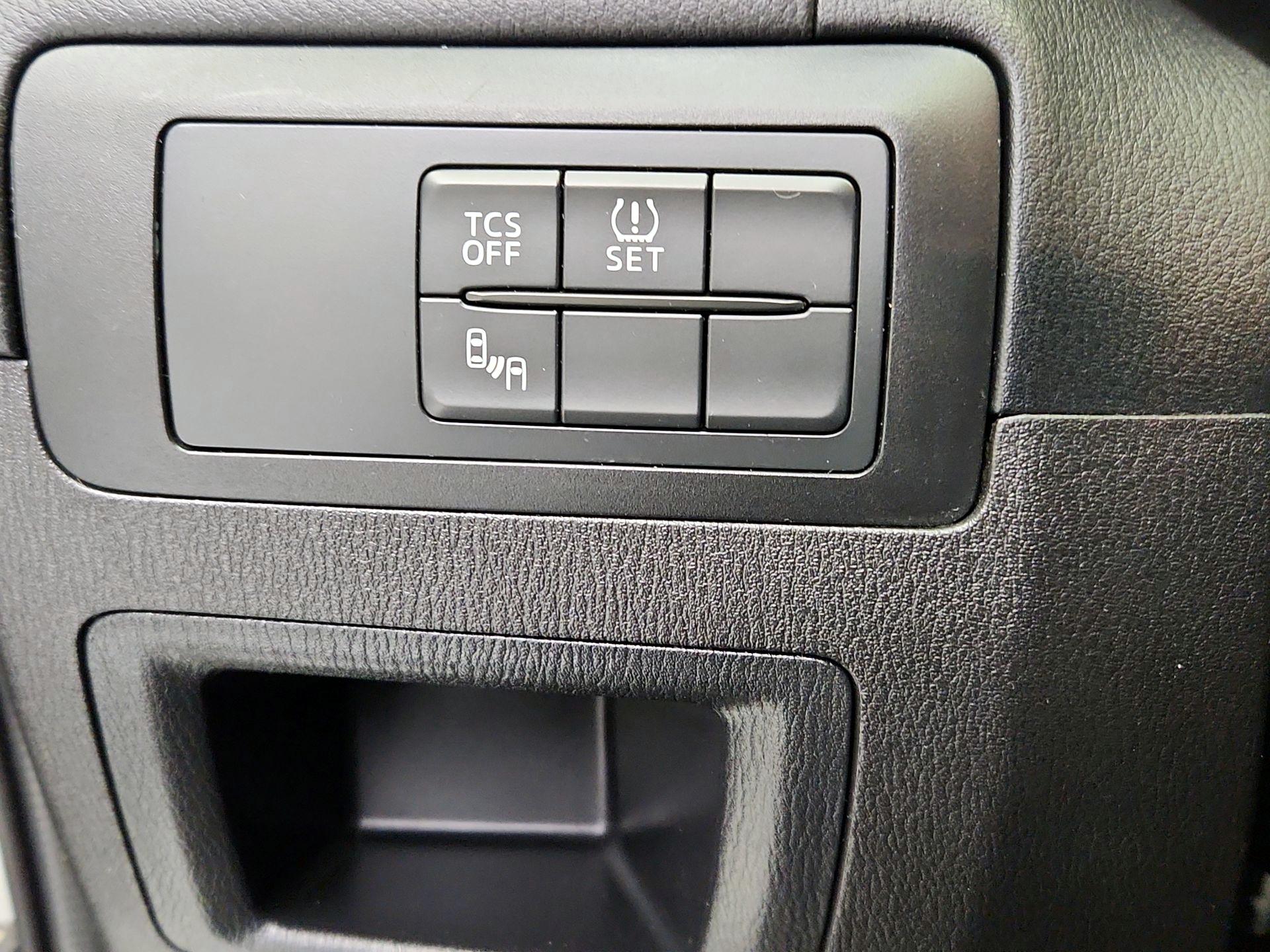 Thumbnail: 2016 Mazda CX-5 - 13