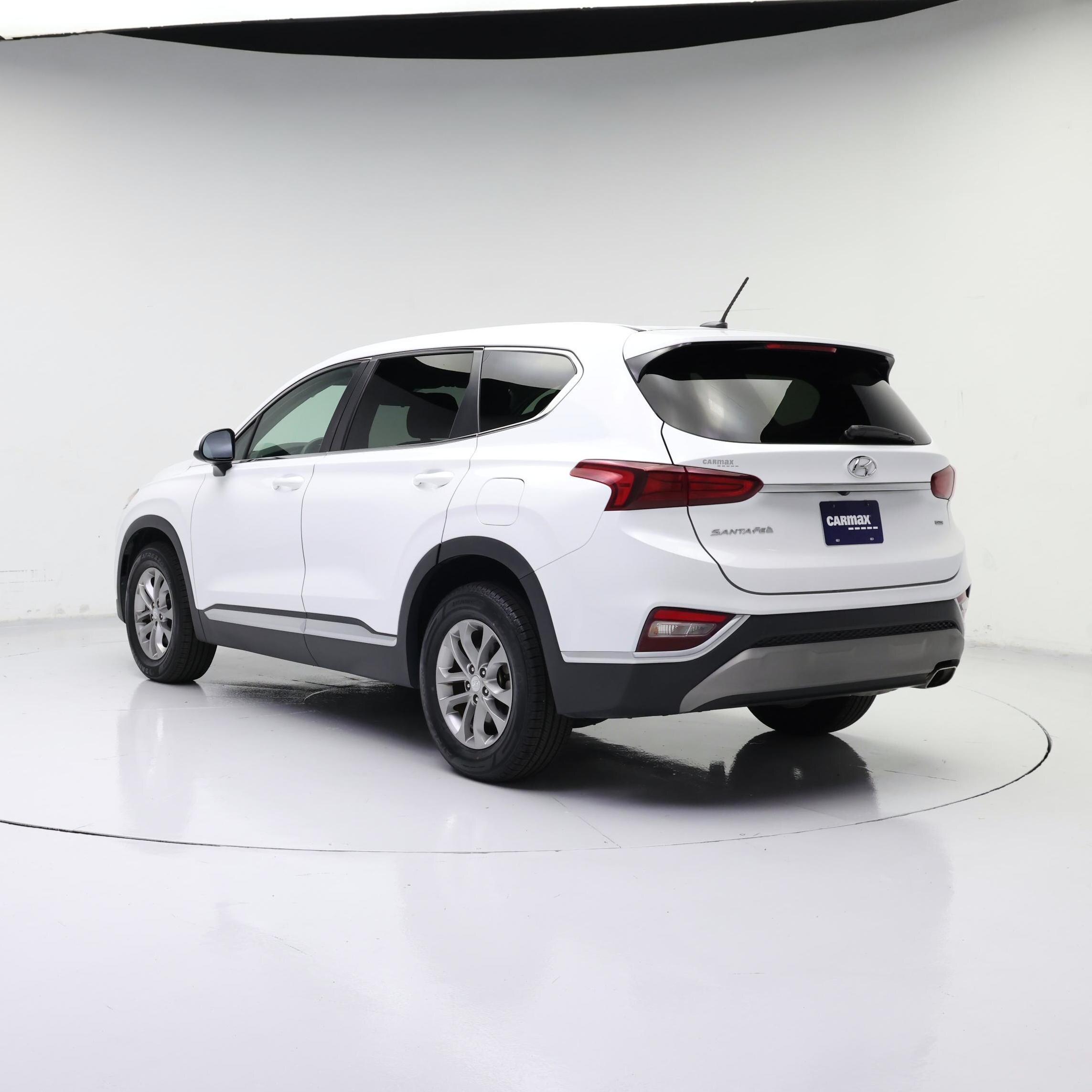 Thumbnail: 2019 Hyundai Santa Fe - 2