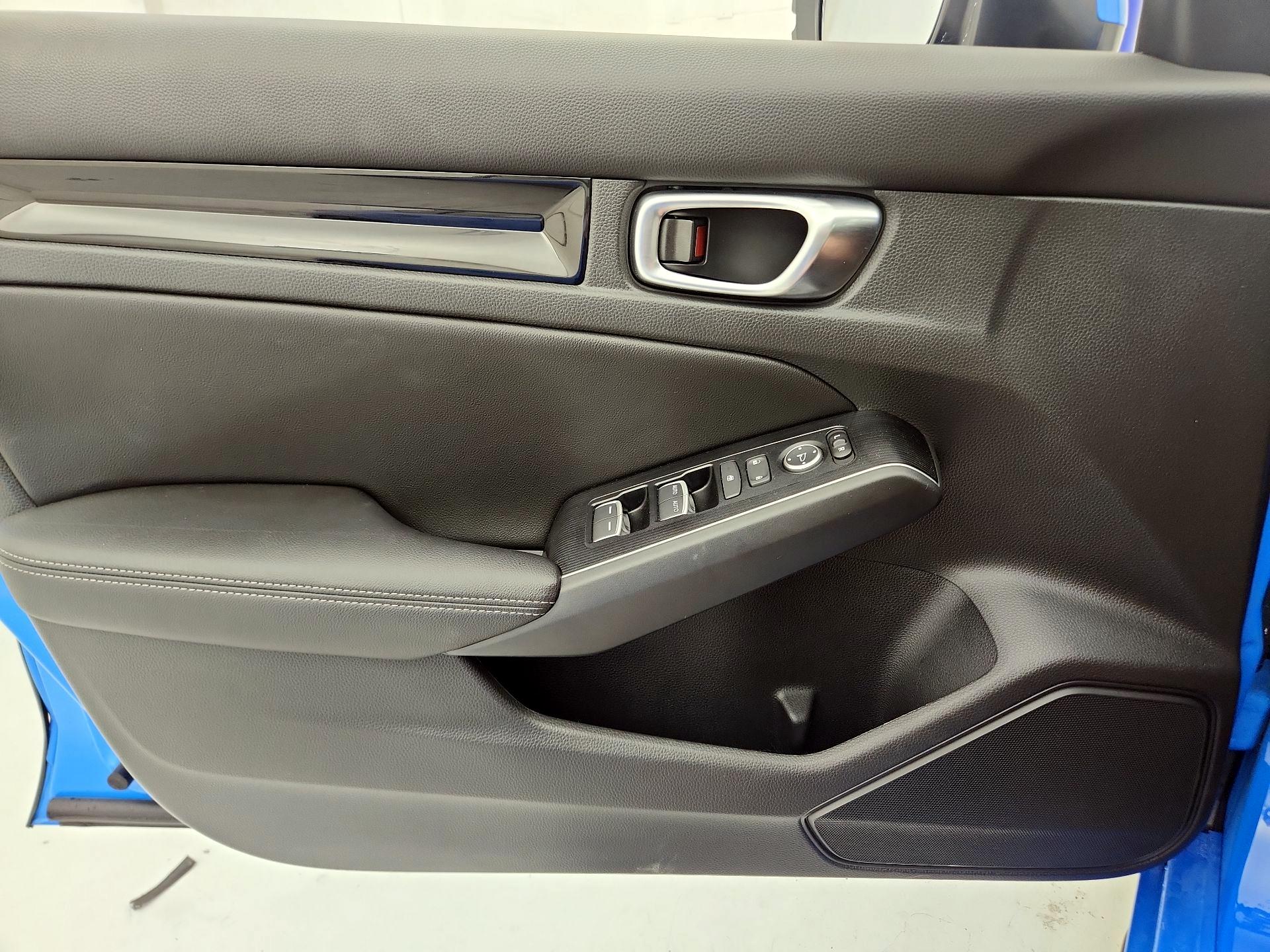 Thumbnail: 2024 Honda Civic - 12