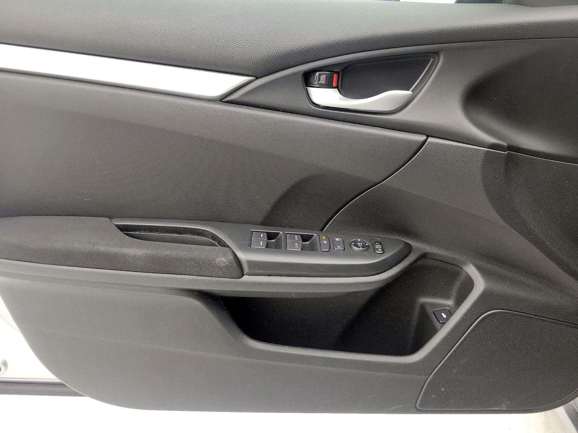 Thumbnail: 2019 Honda Civic - 12