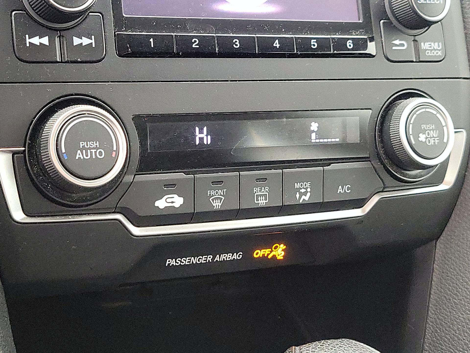 Thumbnail: 2019 Honda Civic - 16