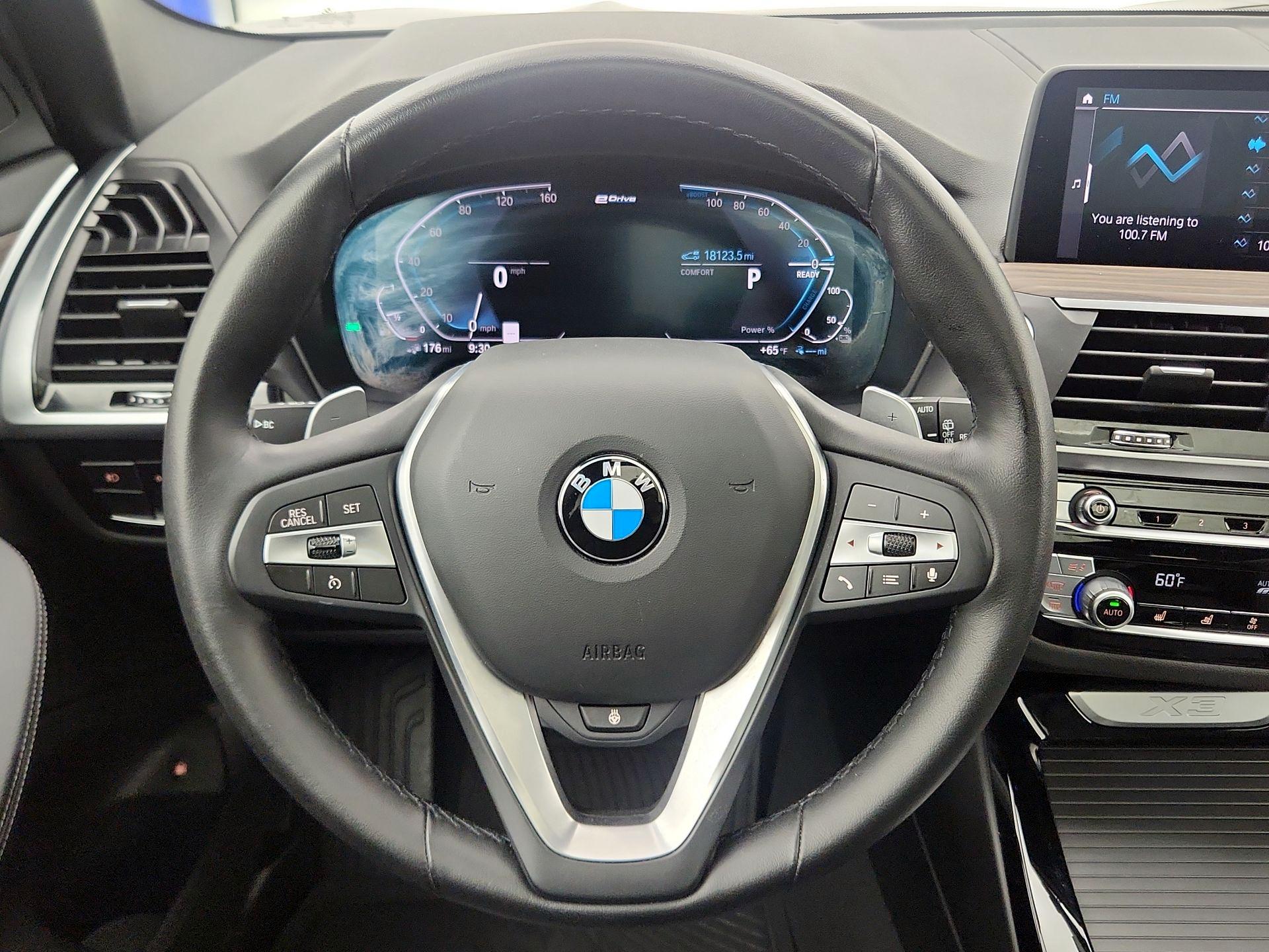 Thumbnail: 2021 BMW X3 - 10