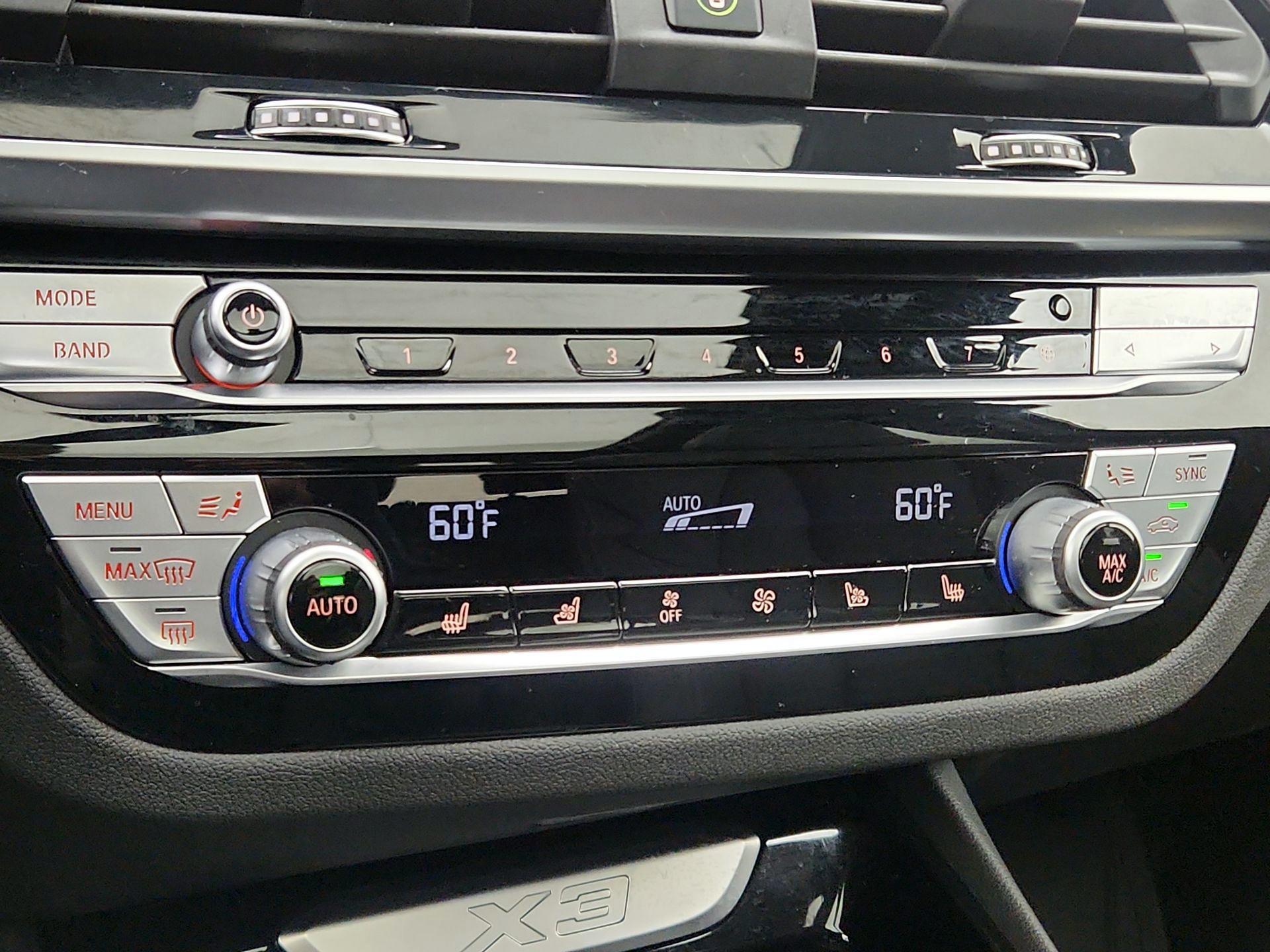 Thumbnail: 2021 BMW X3 - 17