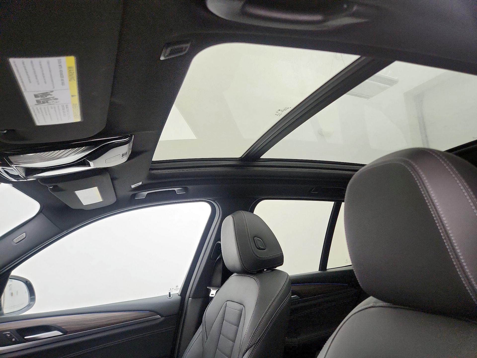 Thumbnail: 2021 BMW X3 - 20