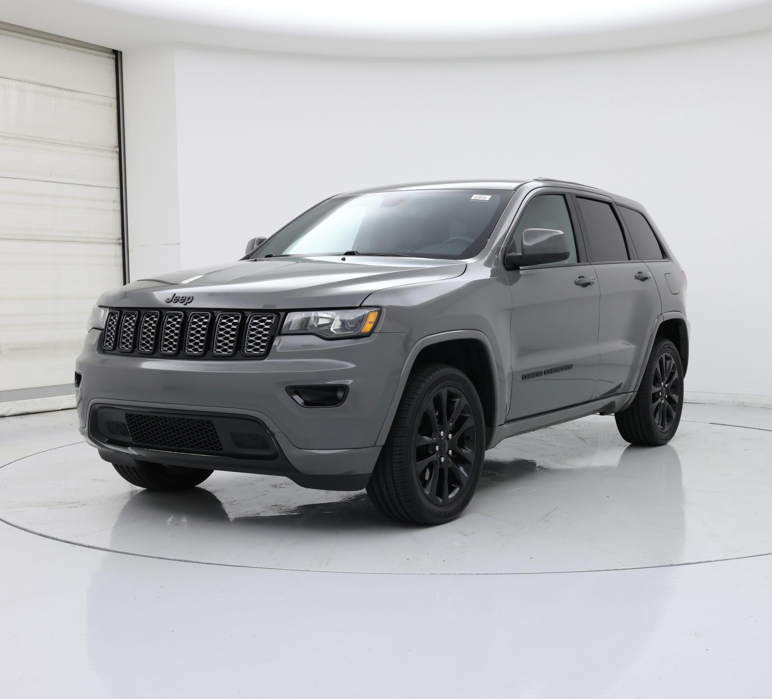Thumbnail: 2020 Jeep Grand Cherokee - 4