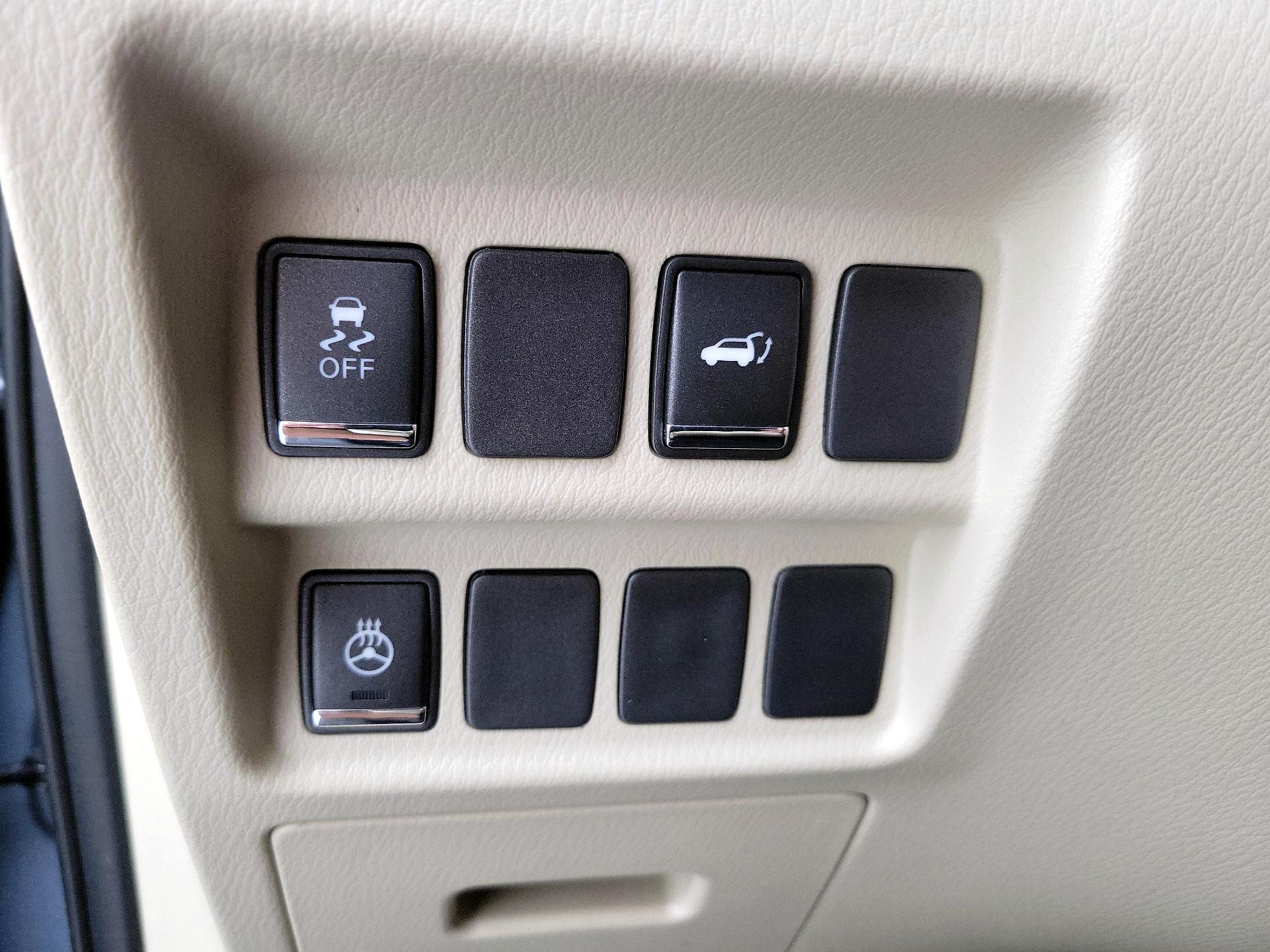 Thumbnail: 2018 INFINITI QX60 - 13