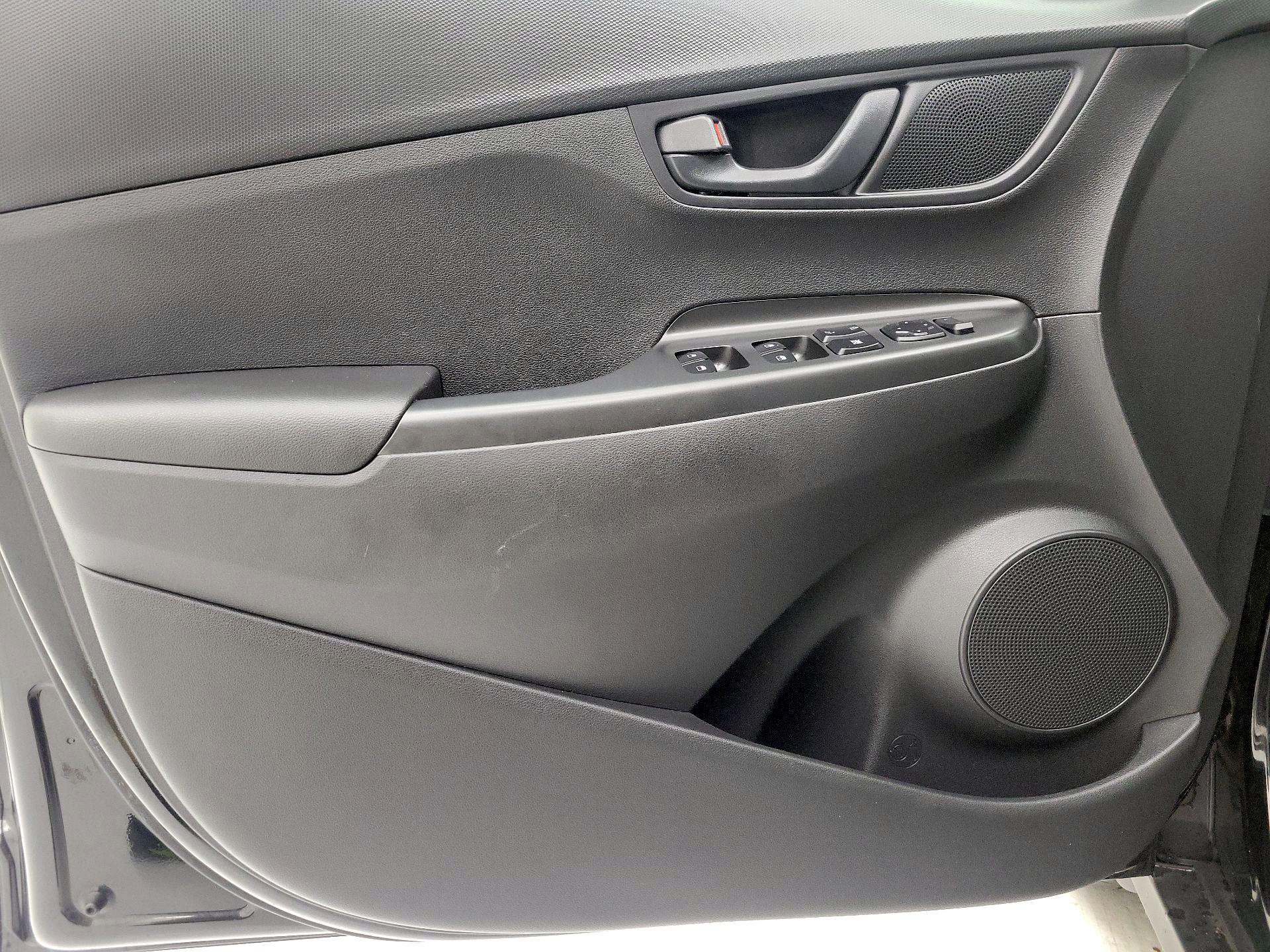 Thumbnail: 2023 Hyundai Kona - 12