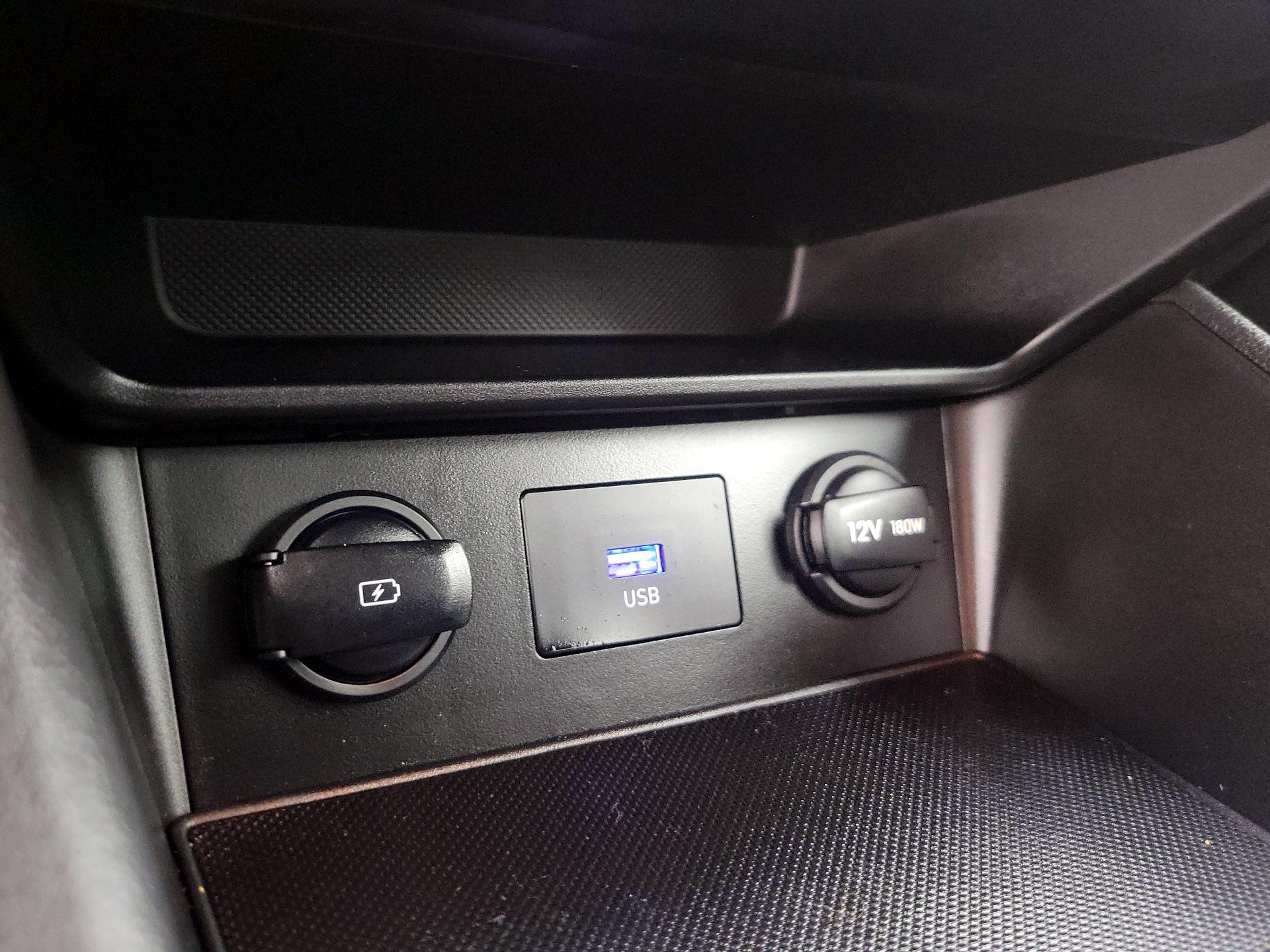 Thumbnail: 2023 Hyundai Kona - 18