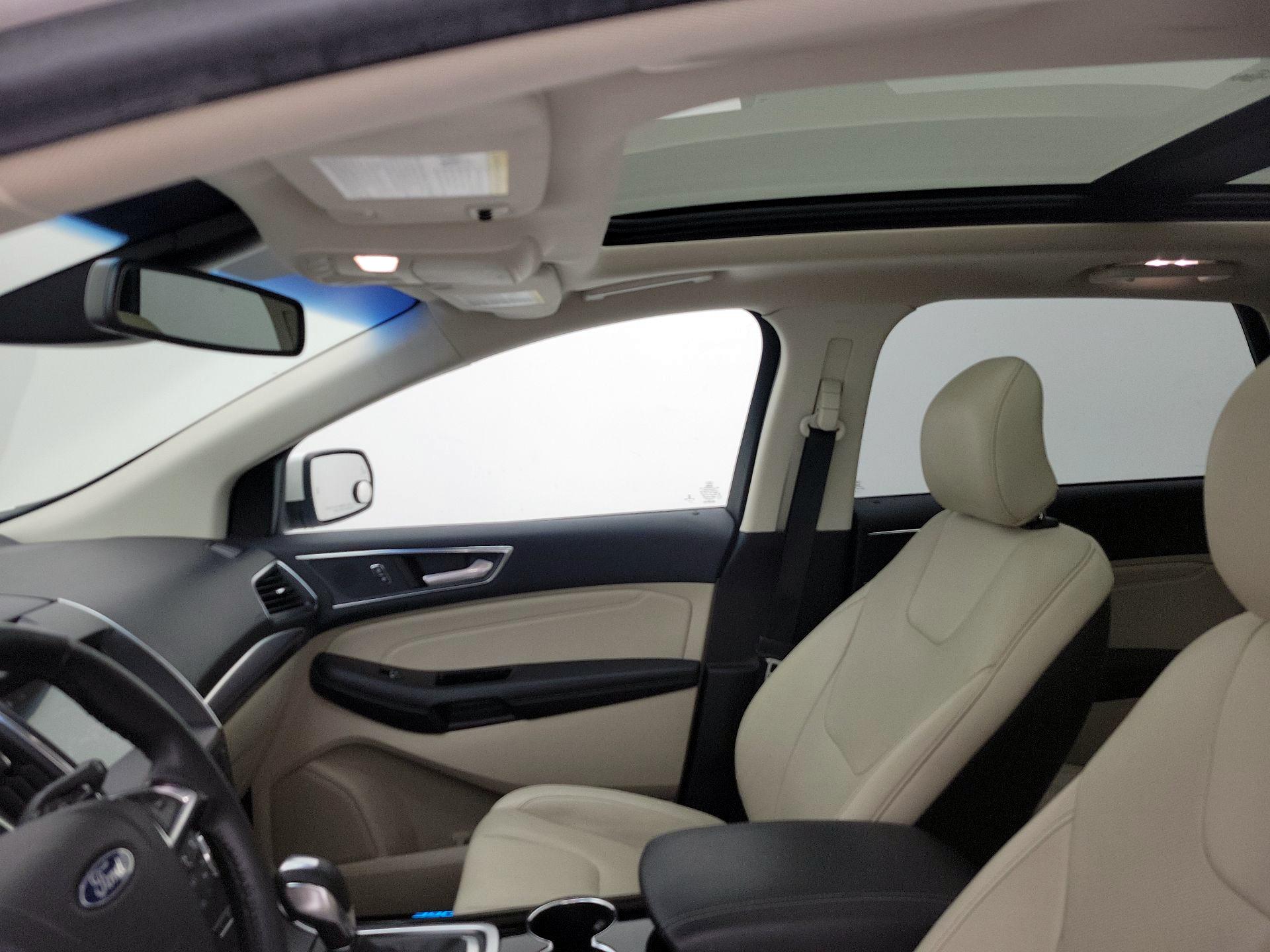 Thumbnail: 2018 Ford Edge - 20