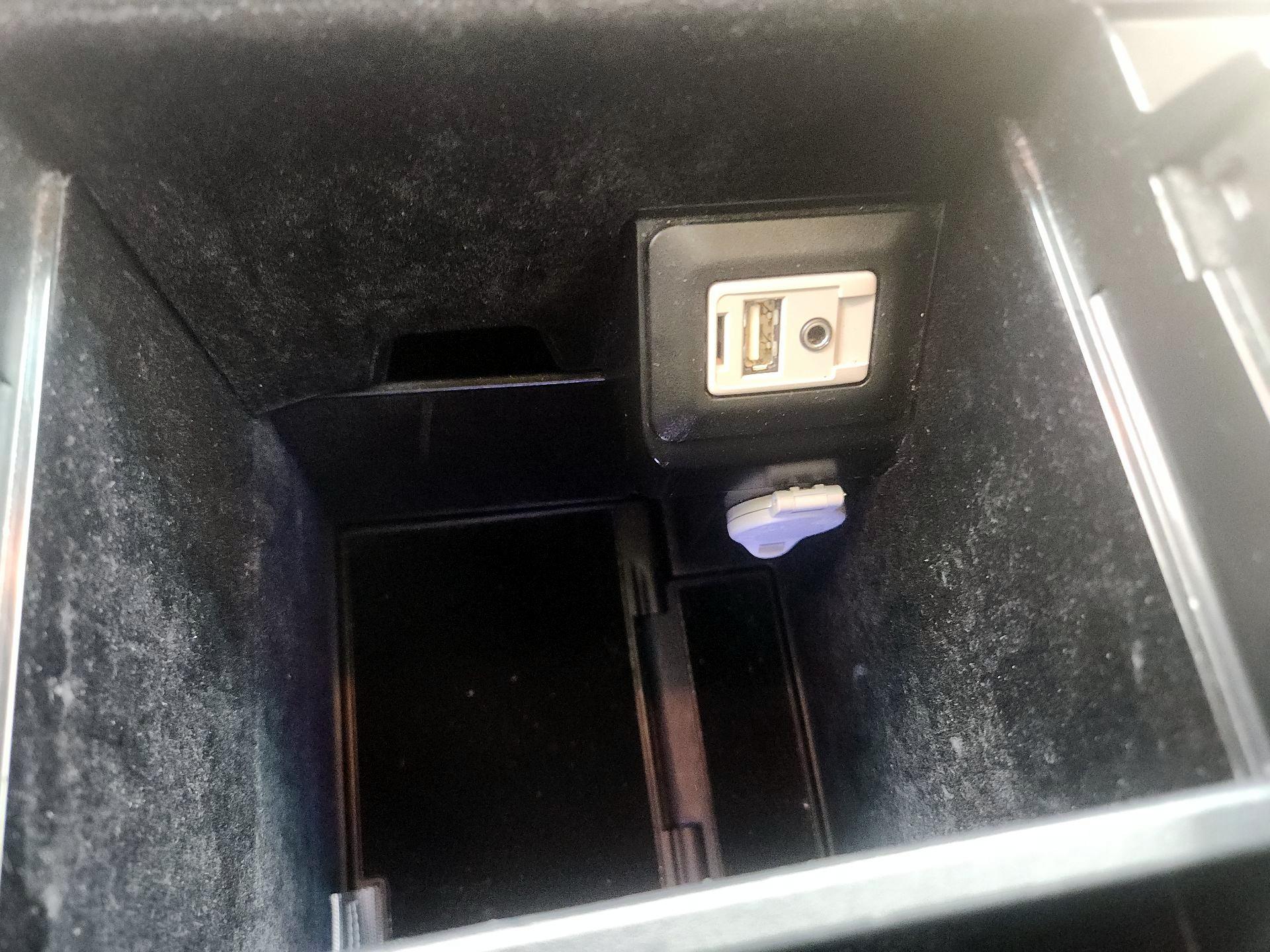 Thumbnail: 2014 Lexus RX - 19