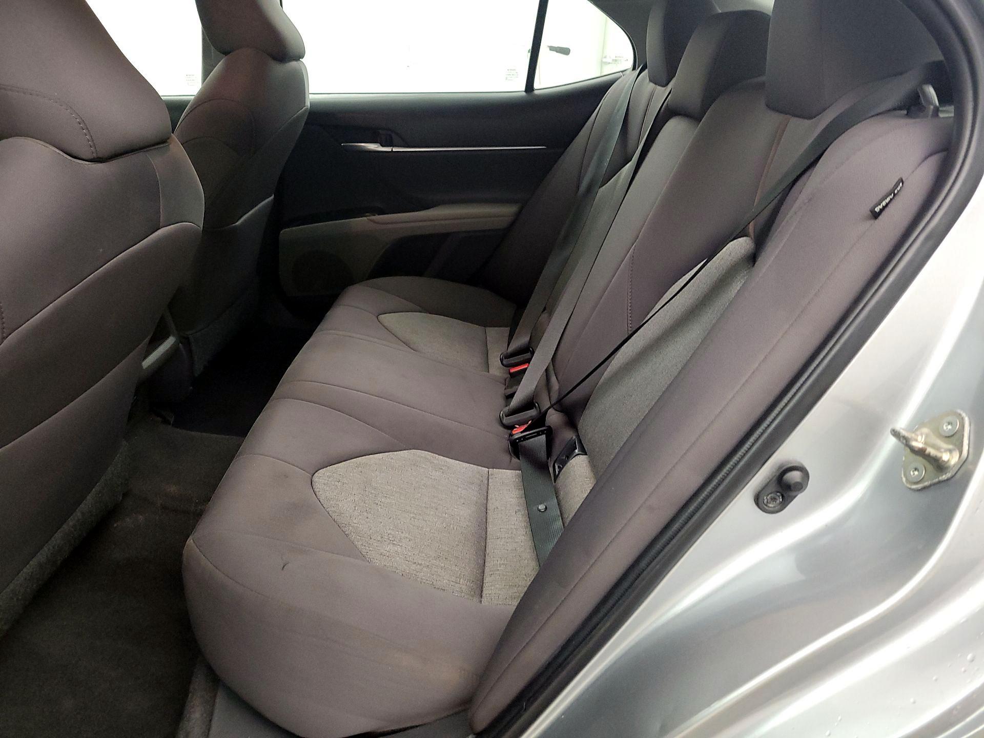 Thumbnail: 2019 Toyota Camry - 19