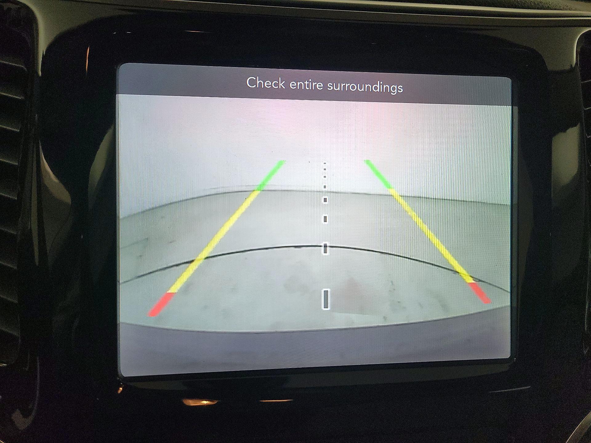 Thumbnail: 2019 Jeep Cherokee - 14