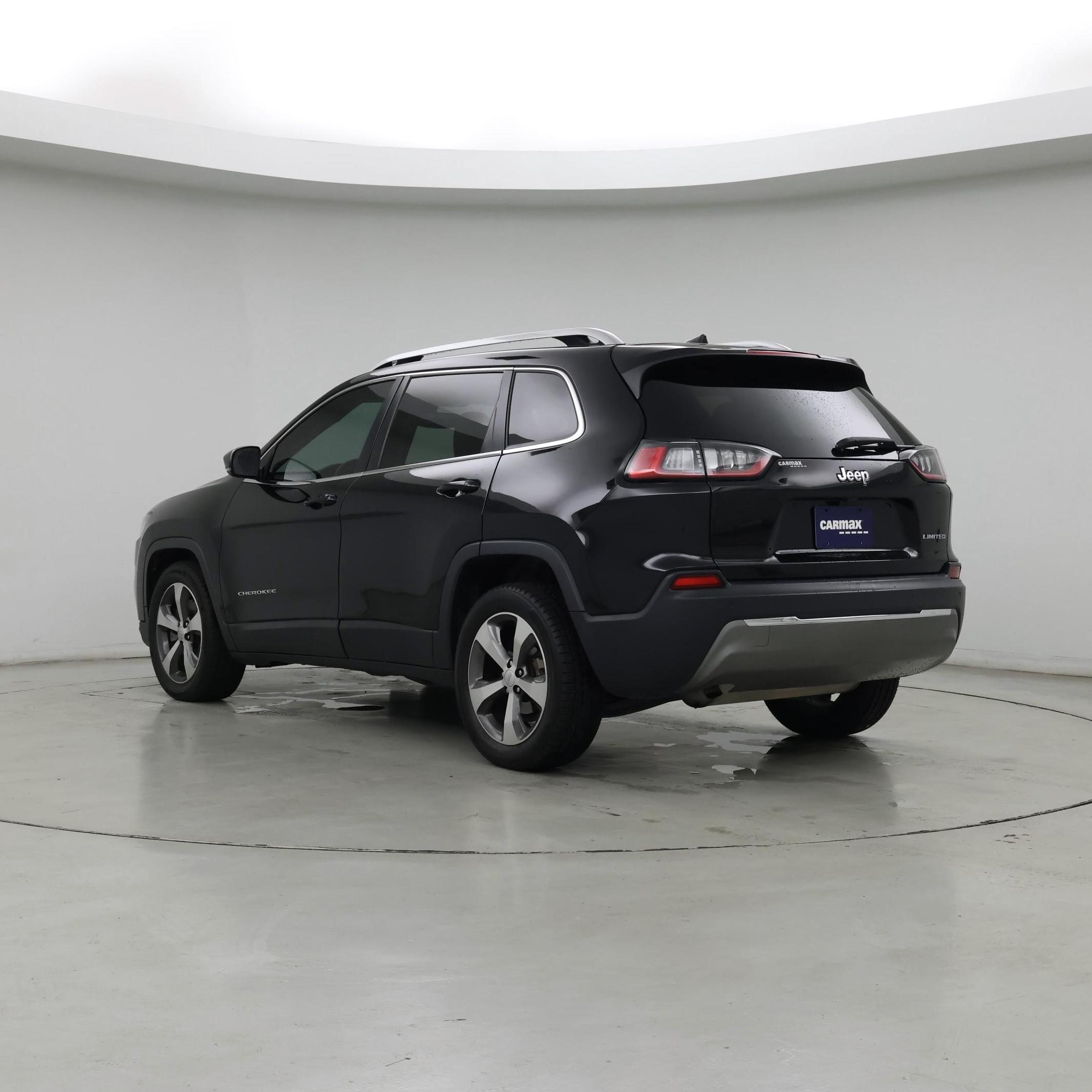Thumbnail: 2019 Jeep Cherokee - 2