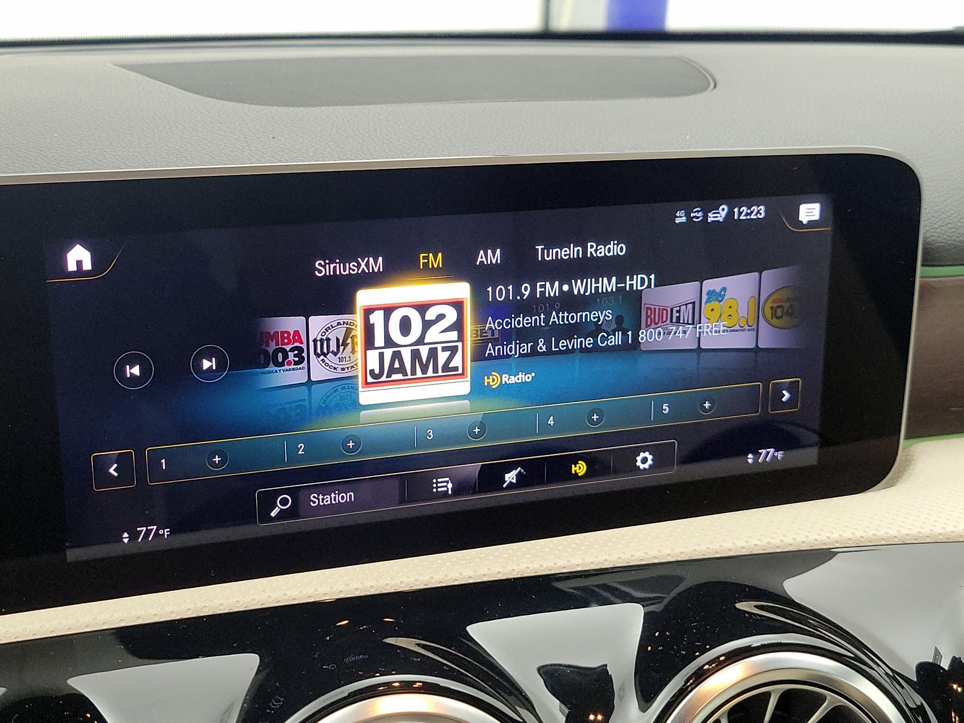 Thumbnail: 2020 Mercedes-Benz A-Class - 16