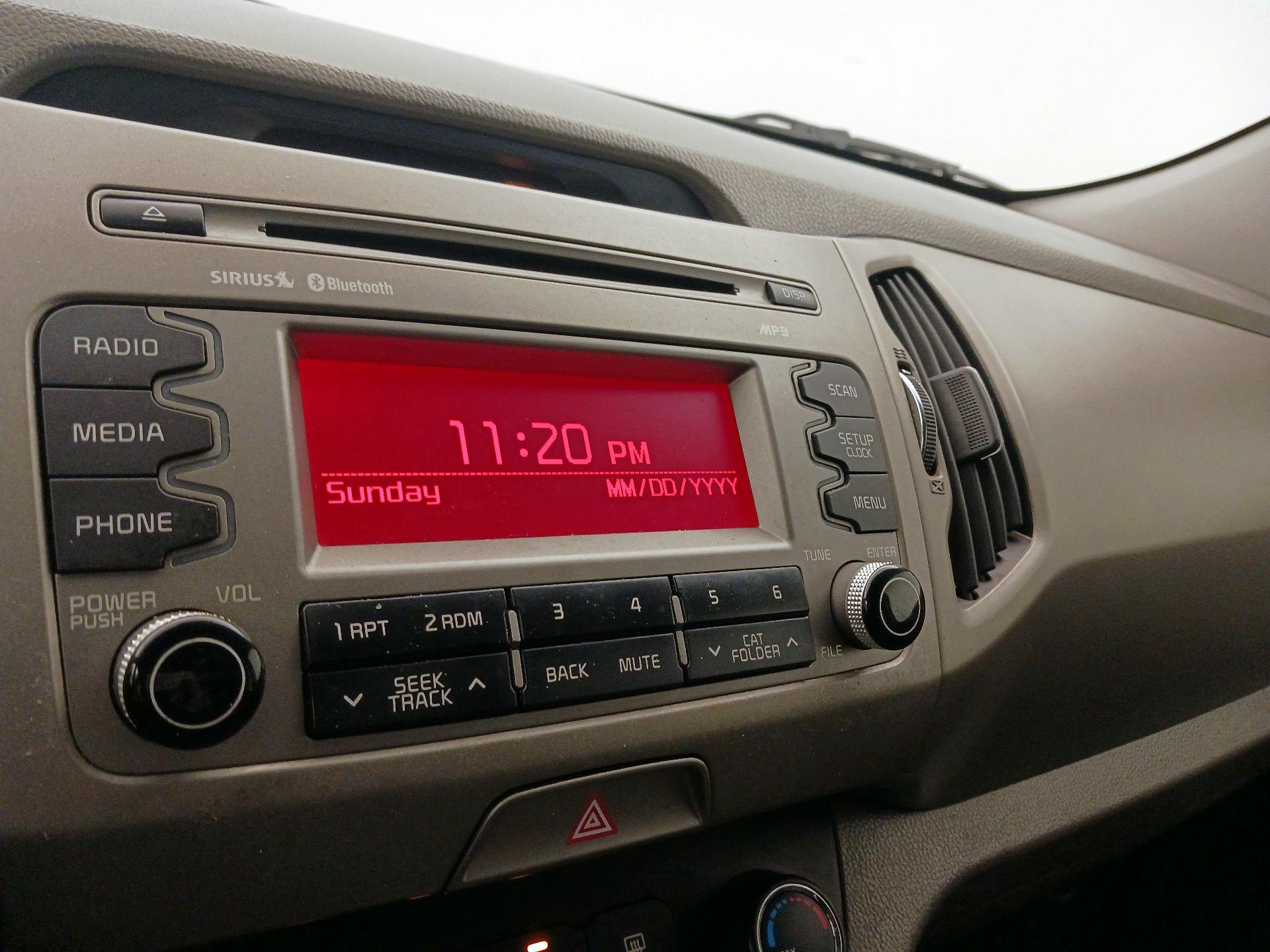 Thumbnail: 2015 Kia Sportage - 14