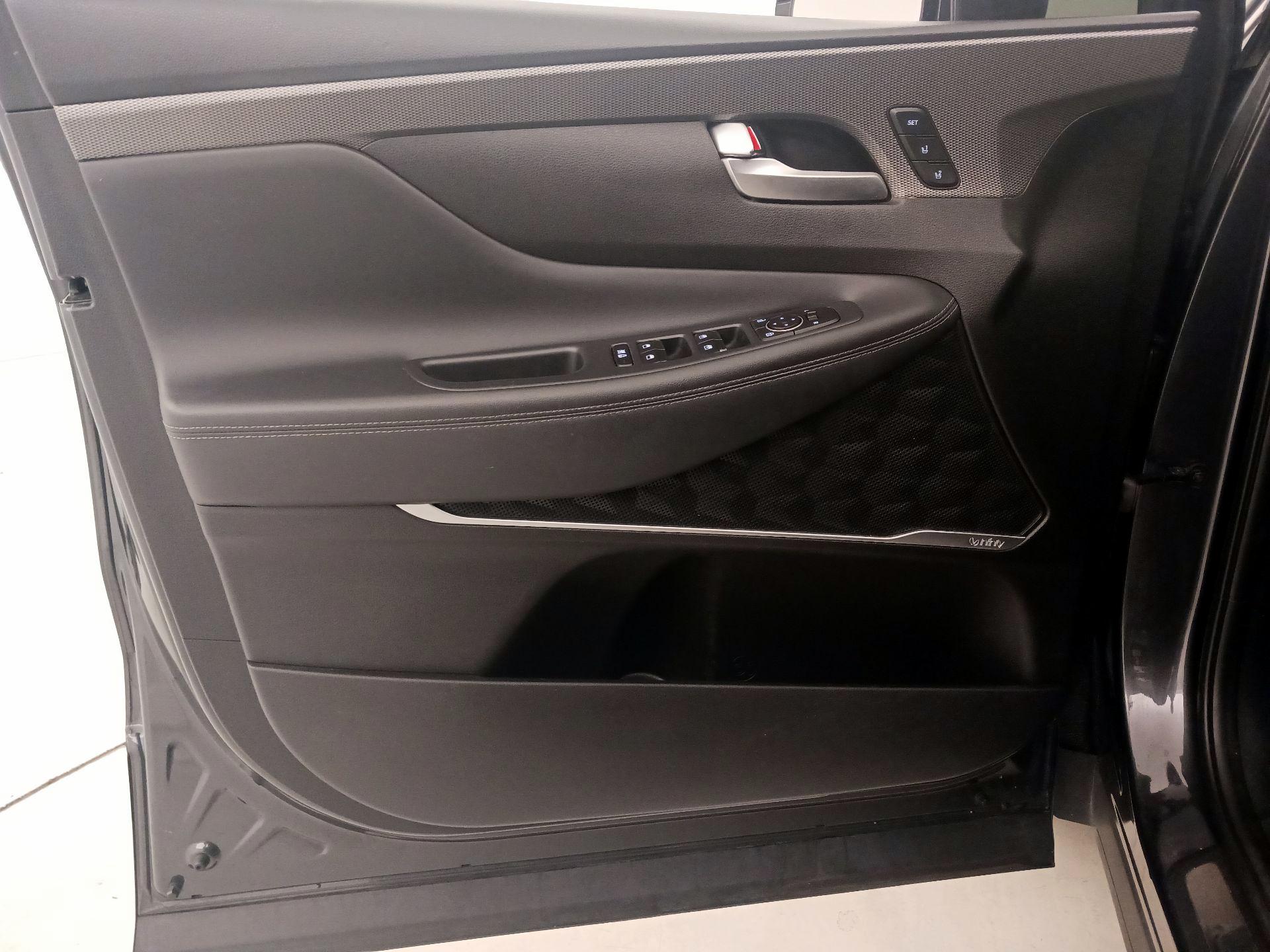 Thumbnail: 2020 Hyundai Santa Fe - 12