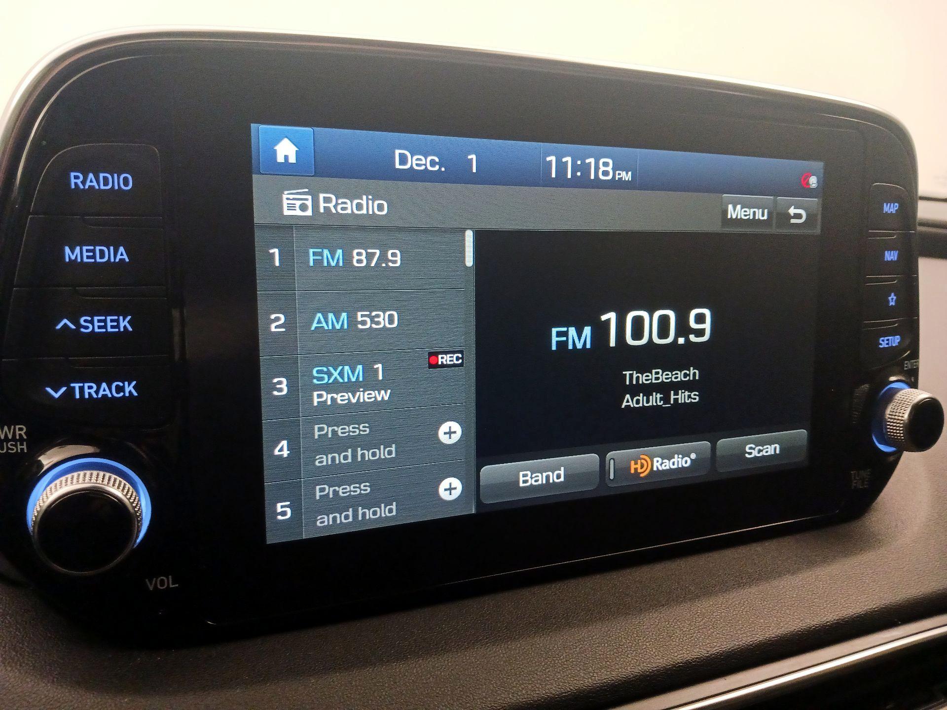 Thumbnail: 2020 Hyundai Santa Fe - 16