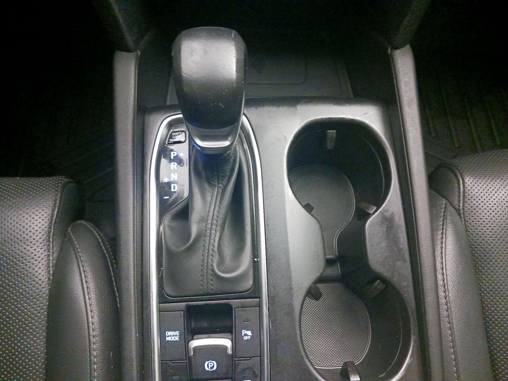 Thumbnail: 2020 Hyundai Santa Fe - 18