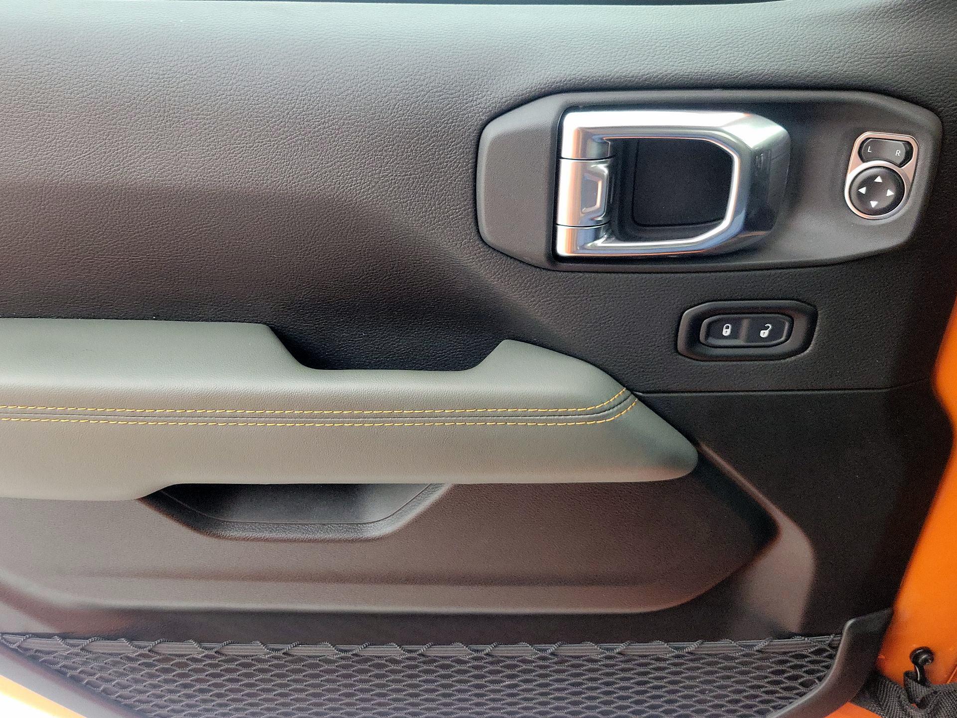 Thumbnail: 2025 Jeep Gladiator - 12