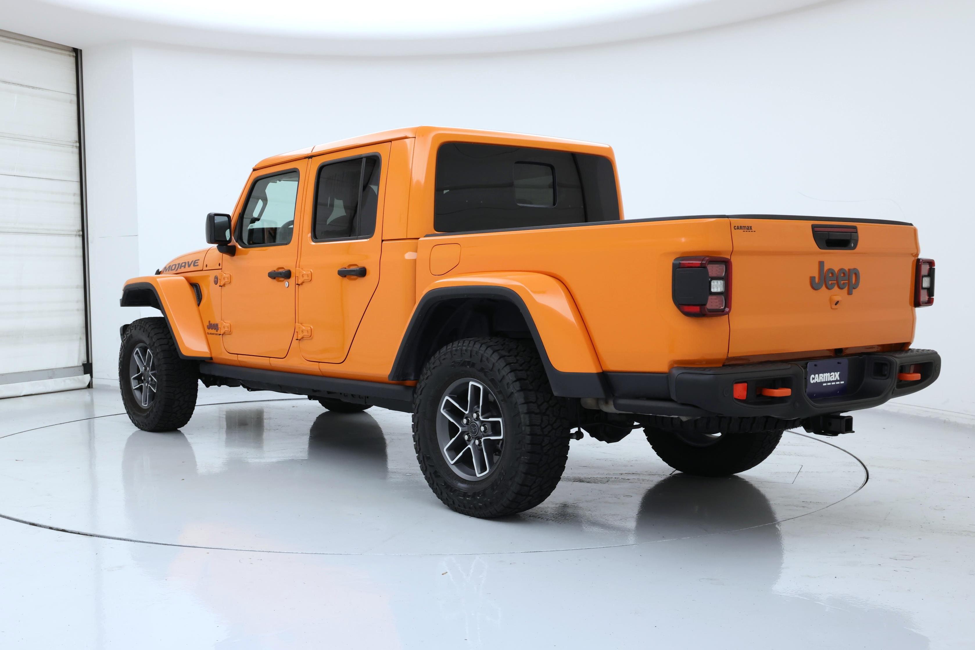 Thumbnail: 2025 Jeep Gladiator - 2