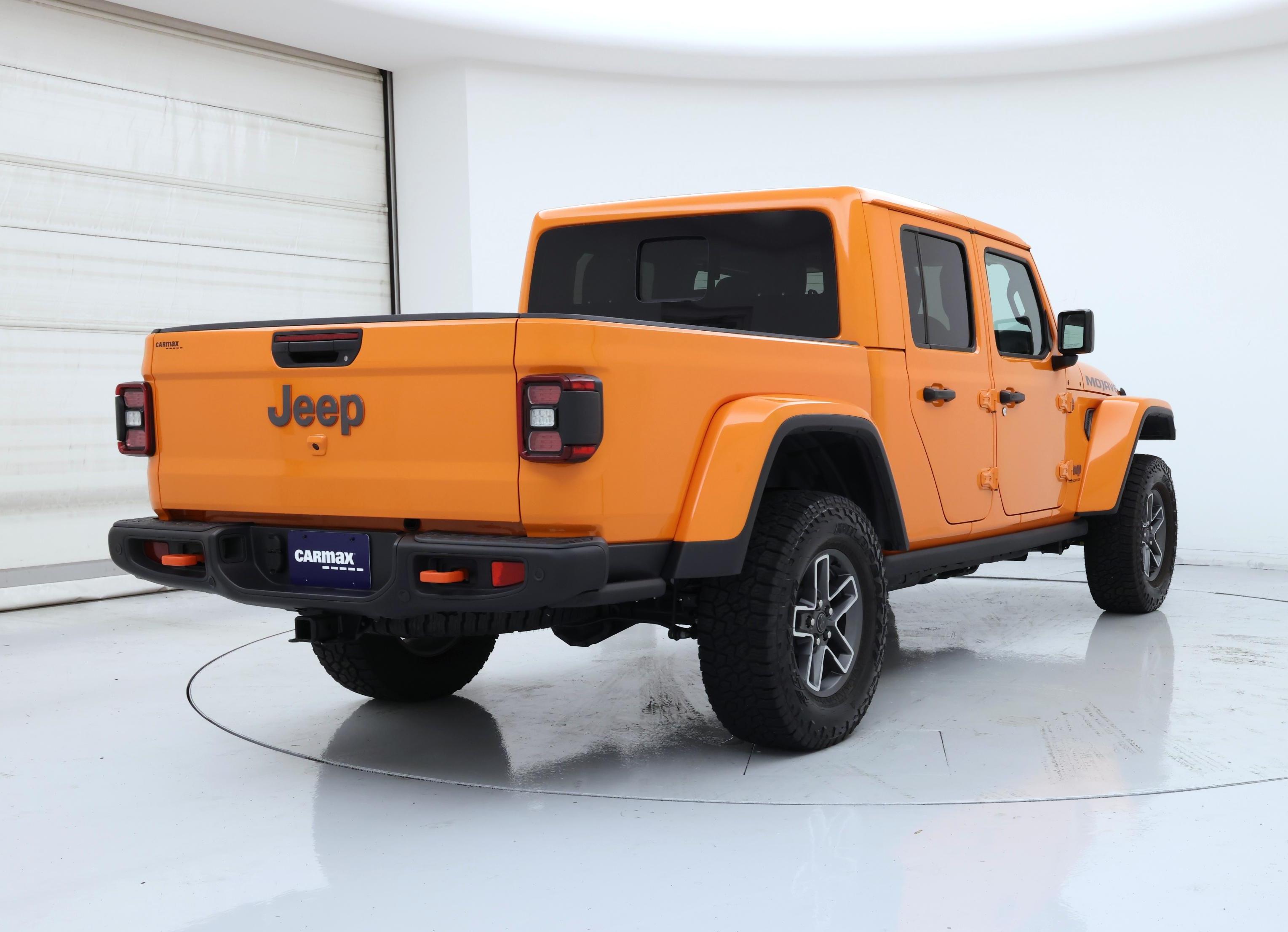 Thumbnail: 2025 Jeep Gladiator - 8