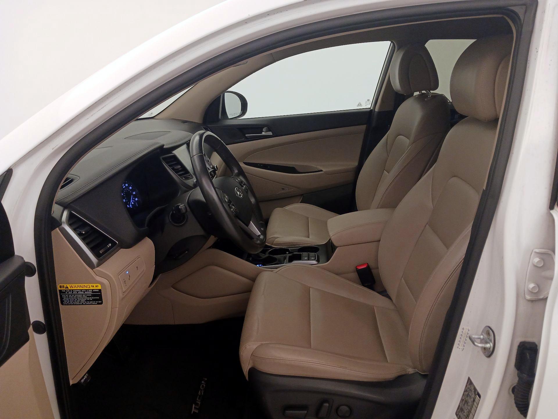 Thumbnail: 2017 Hyundai Tucson - 11