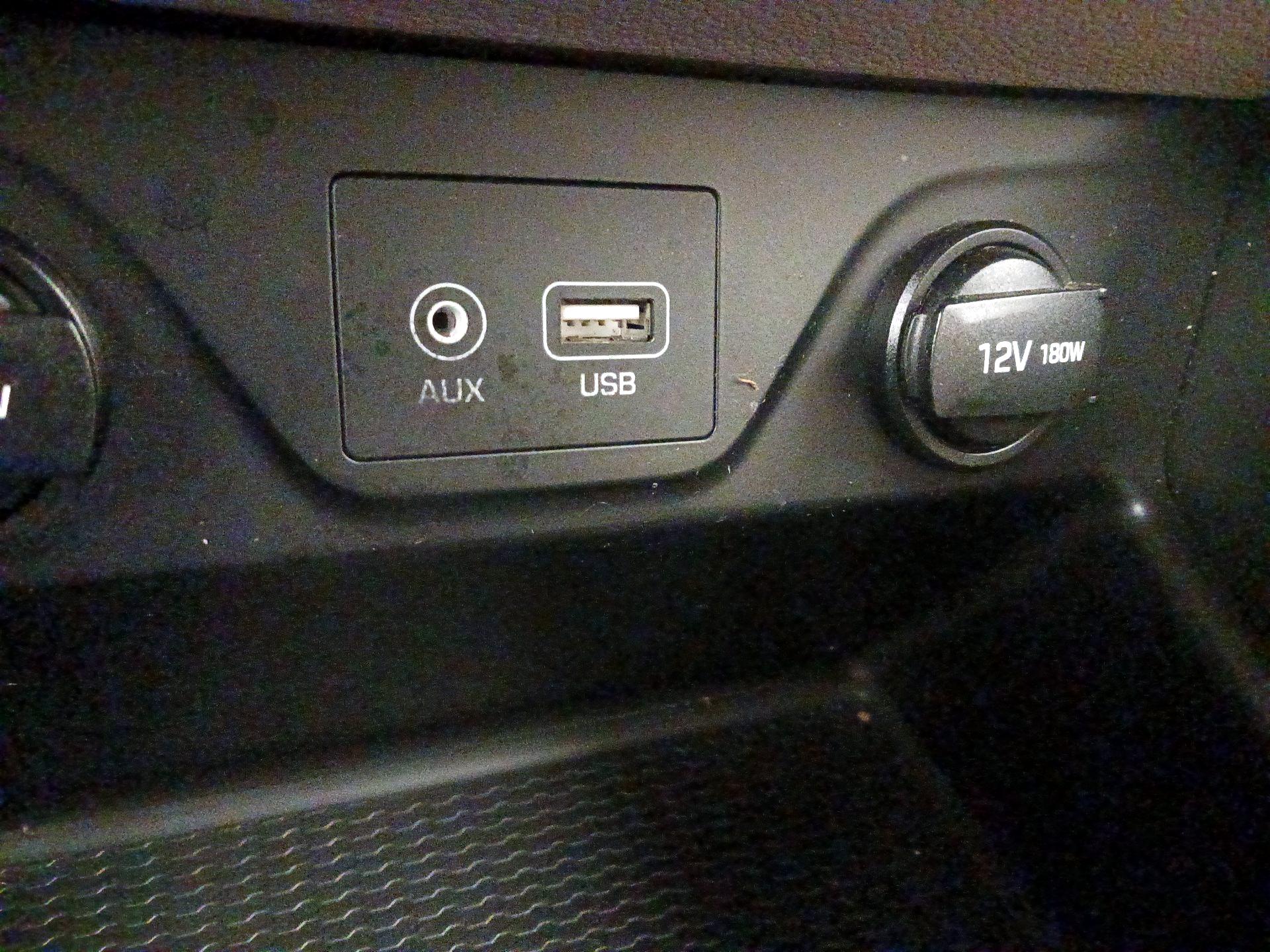 Thumbnail: 2017 Hyundai Tucson - 19