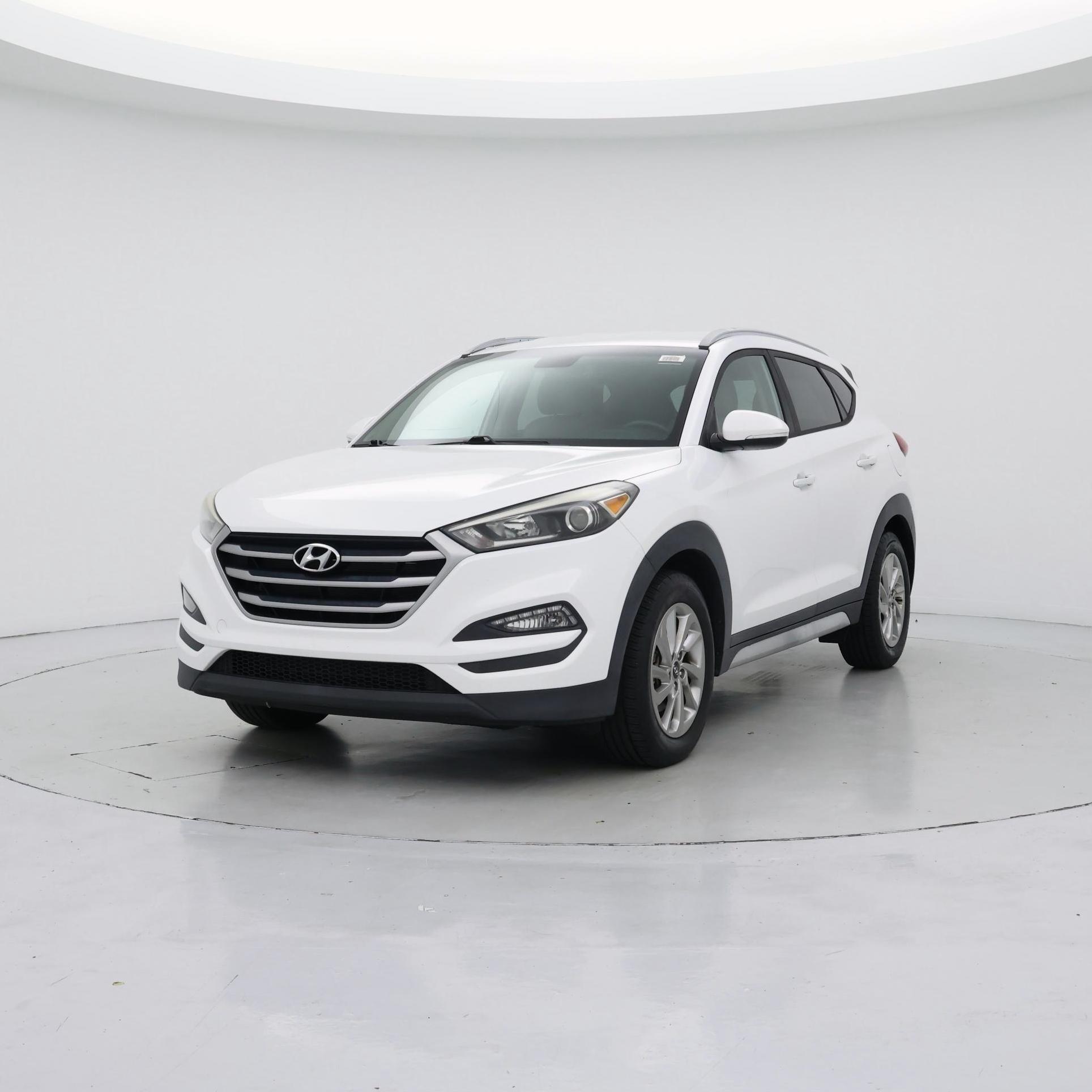 Thumbnail: 2017 Hyundai Tucson - 4