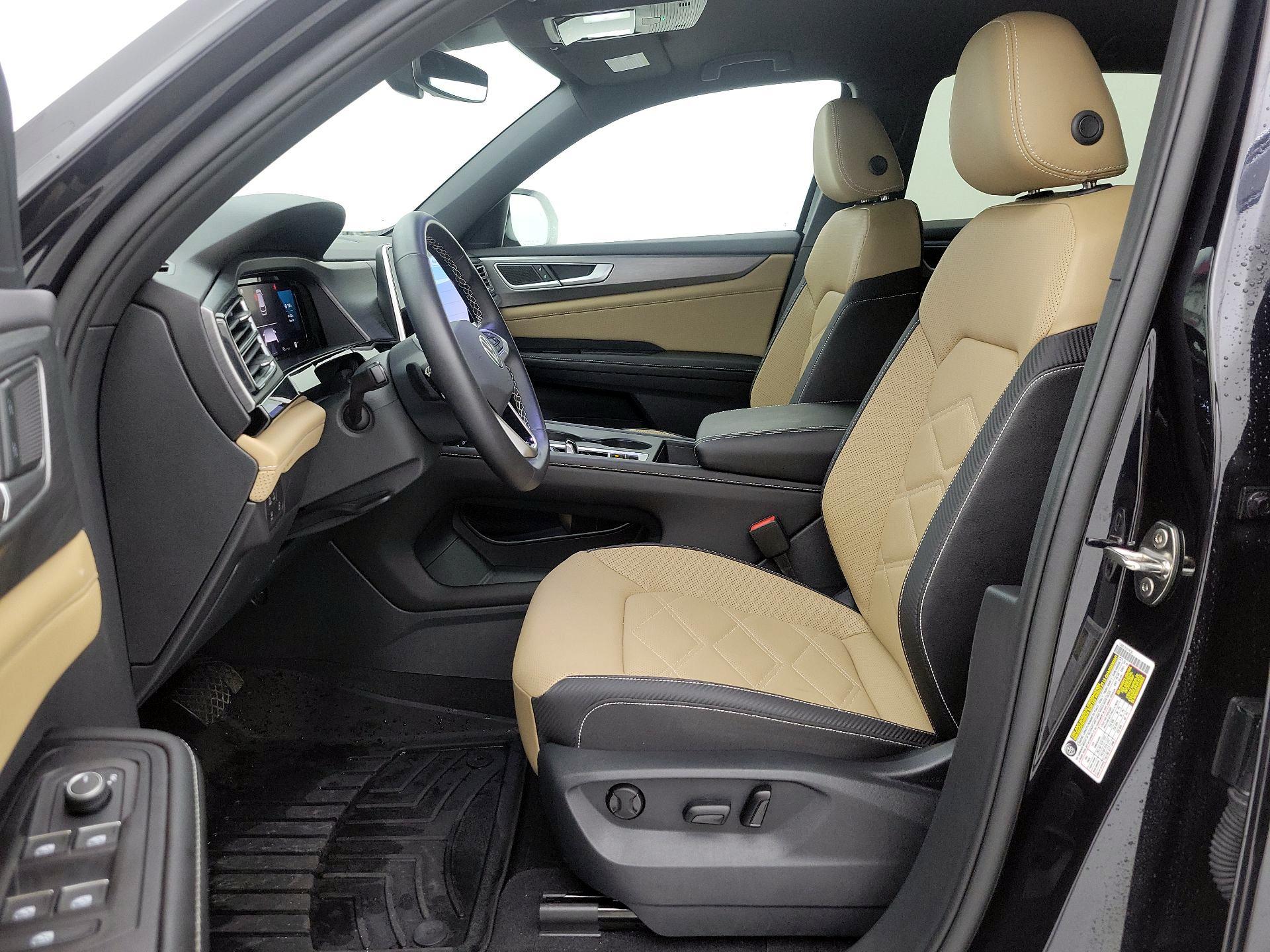 Thumbnail: 2024 Volkswagen Atlas - 11