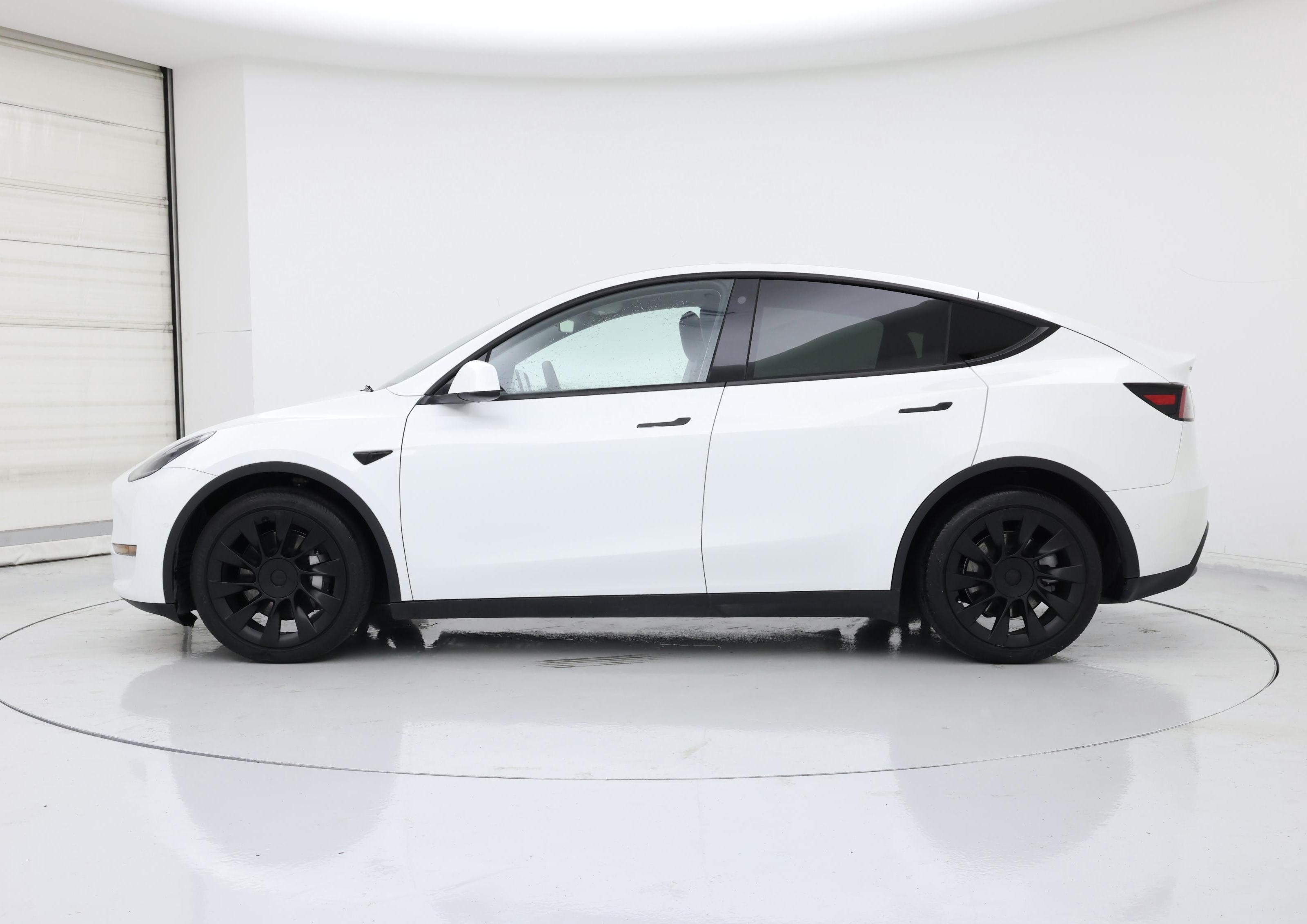 Thumbnail: 2021 Tesla Model Y - 3