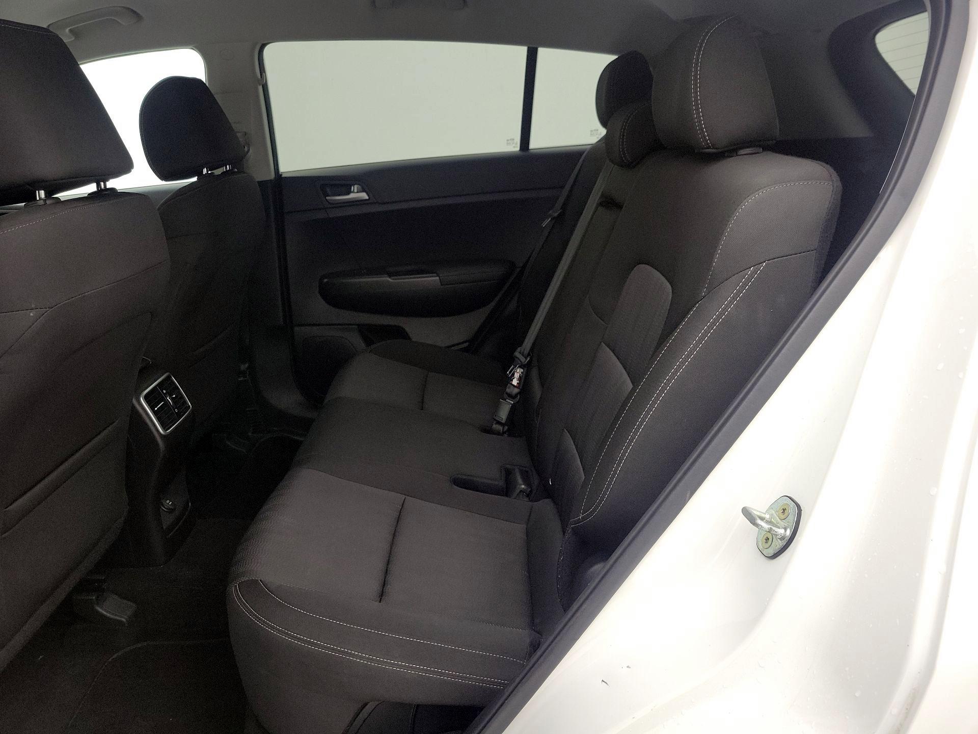 Thumbnail: 2021 Kia Sportage - 19