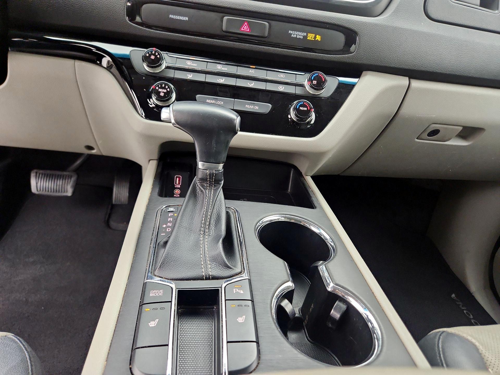 Thumbnail: 2019 Kia Sedona - 17