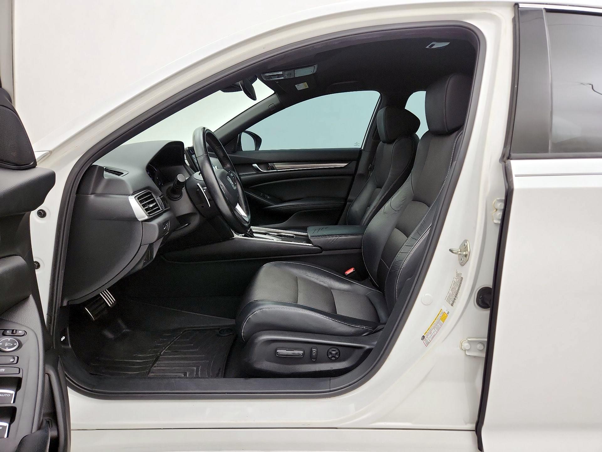 Thumbnail: 2018 Honda Accord - 11